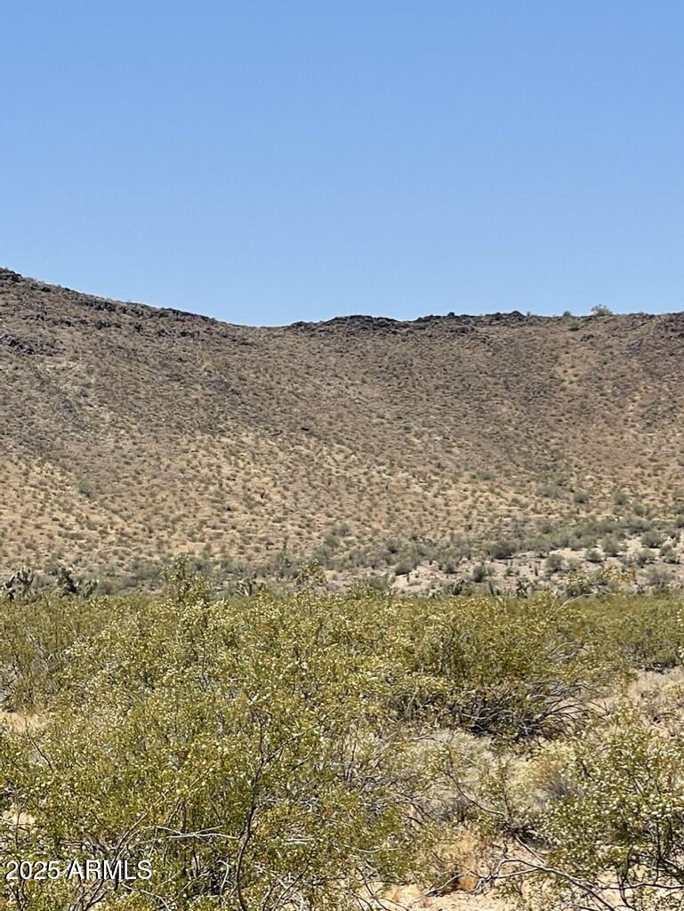 FRONTIER VALLEY - Land