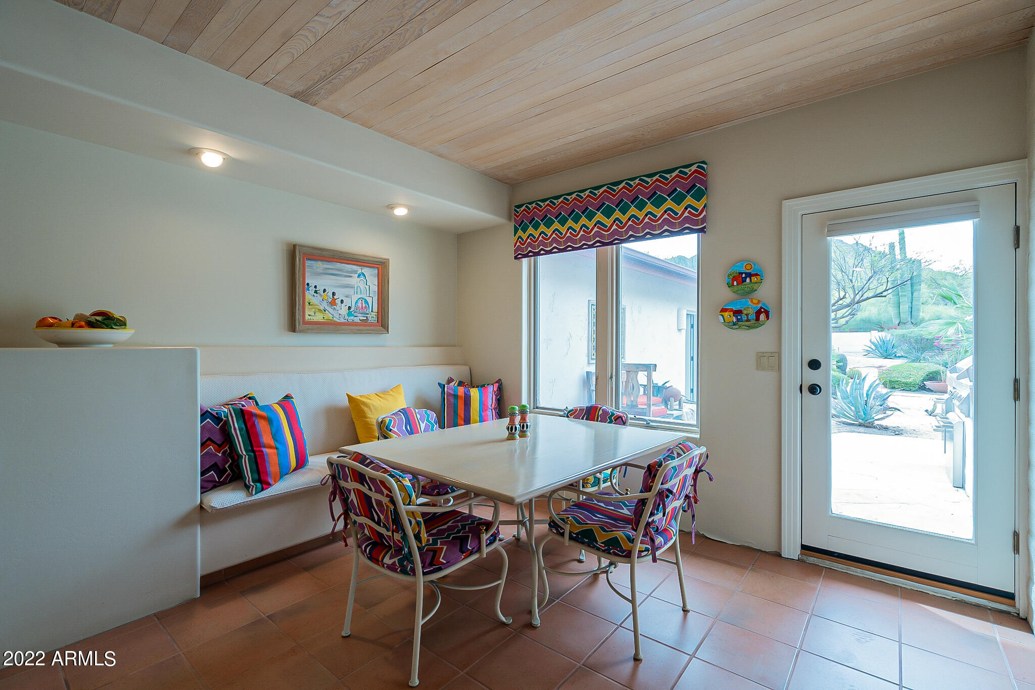CASA BLANCA ESTATES LOT 20-37 & TR A - Residential