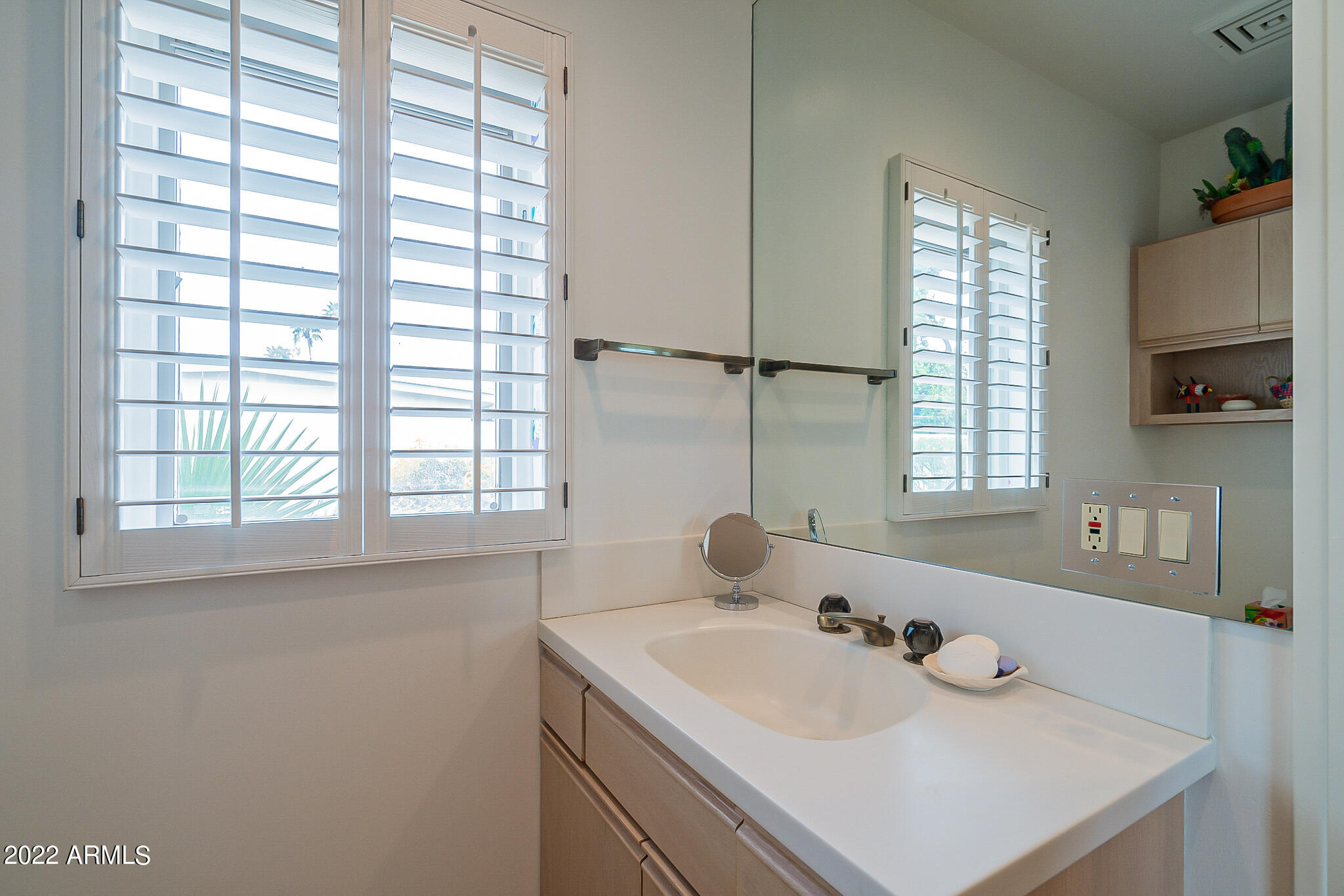 CASA BLANCA ESTATES LOT 20-37 & TR A - Residential