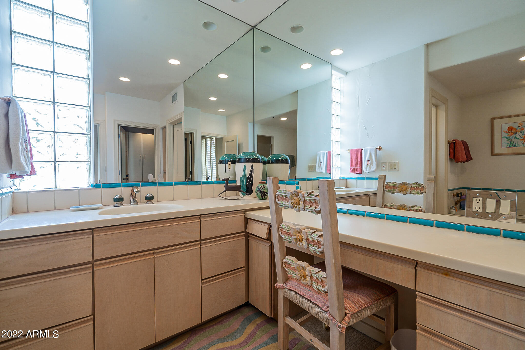 CASA BLANCA ESTATES LOT 20-37 & TR A - Residential