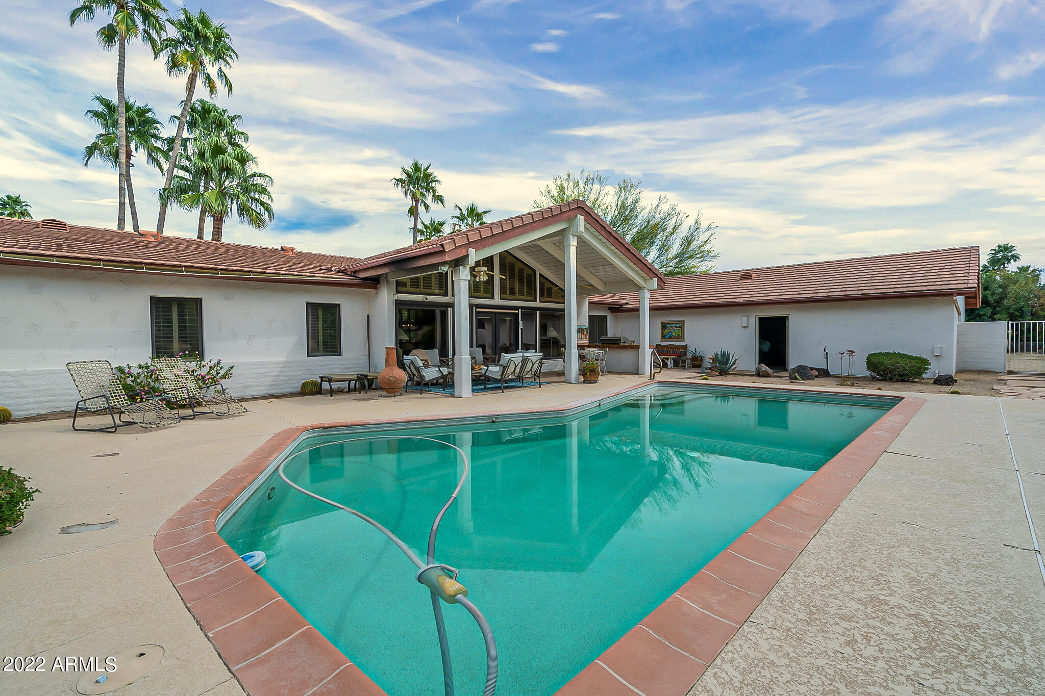 CASA BLANCA ESTATES LOT 20-37 & TR A - Residential