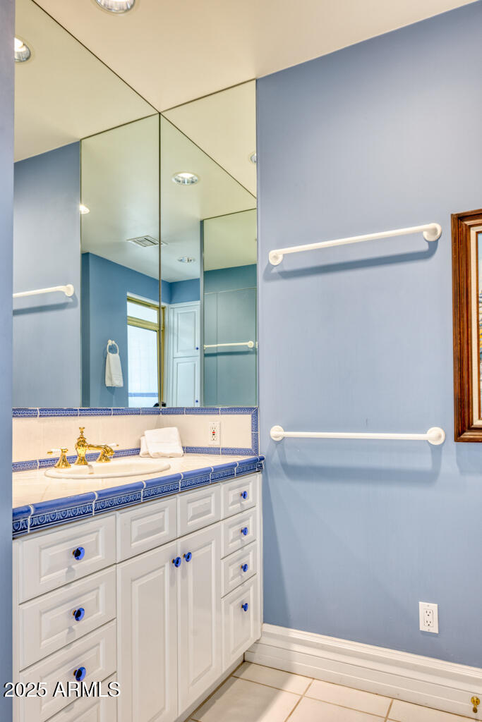 VAQUERO DRIVE AT GAINEY RANCH LOT 1-21 TR A - Residential