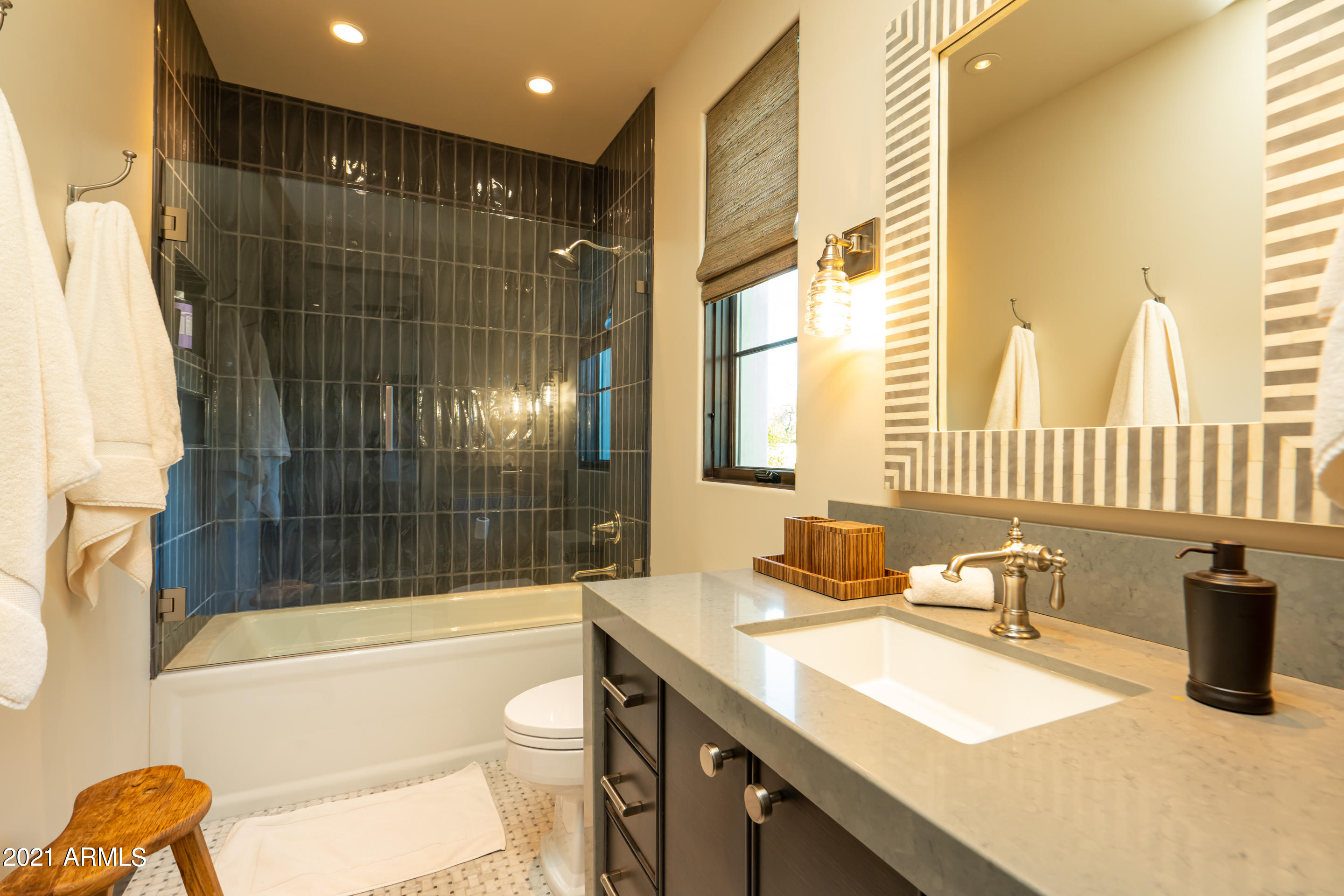 HIDDEN VILLAGE 12 LOTS 540-551, 558-568 - Residential