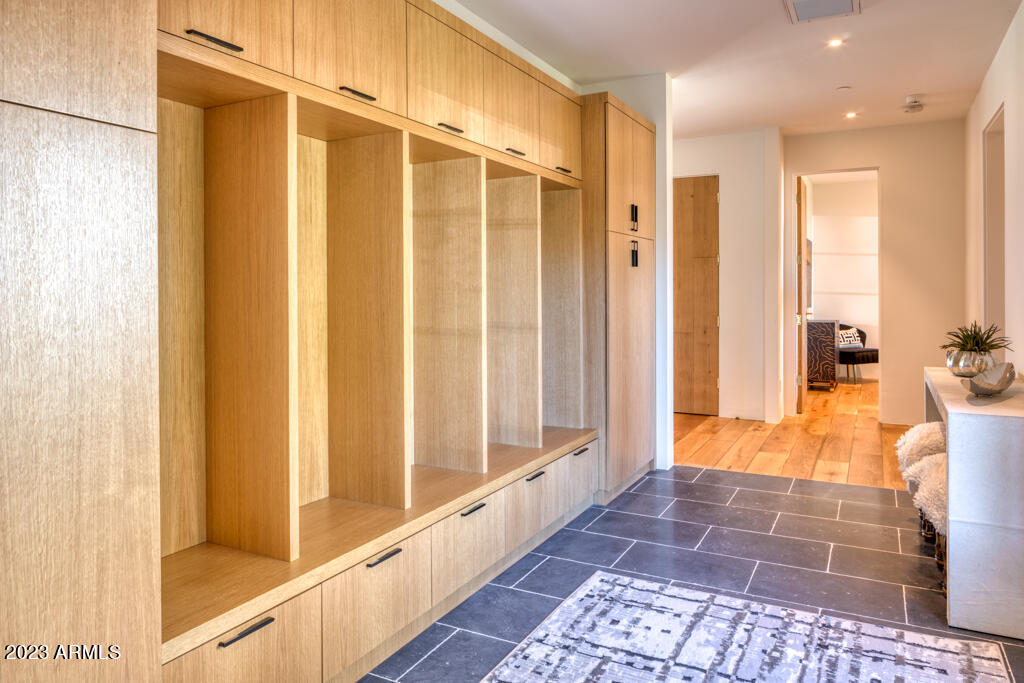 MORNING GLORY ESTATES - Residential