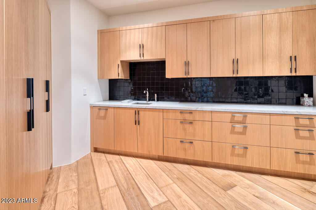 MORNING GLORY ESTATES - Residential