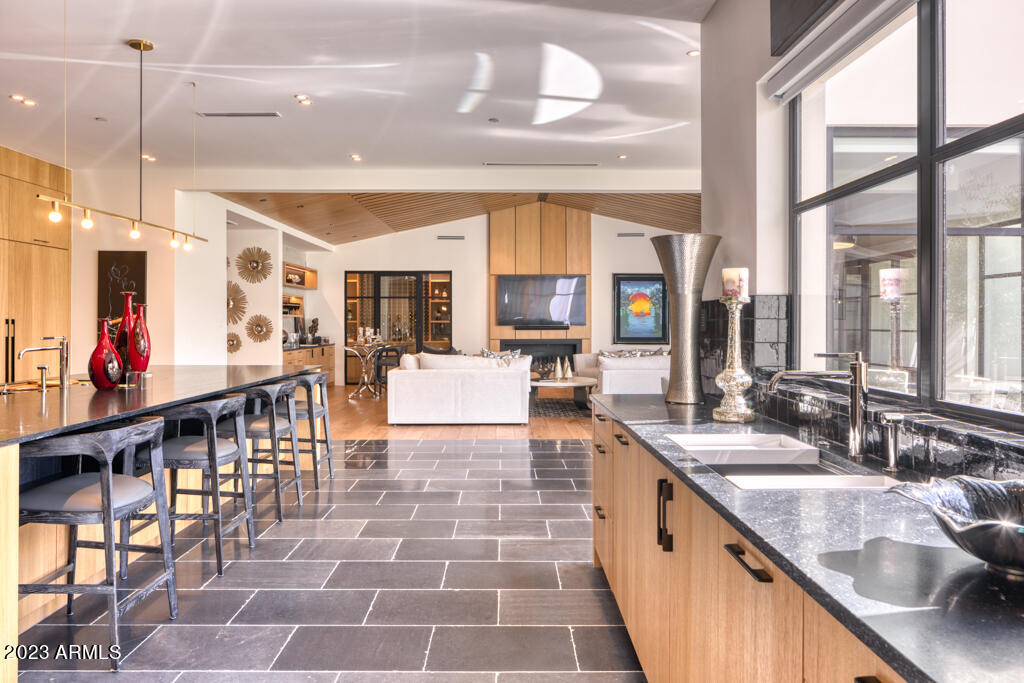 MORNING GLORY ESTATES - Residential