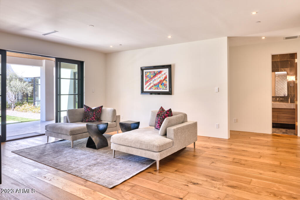 MORNING GLORY ESTATES - Residential