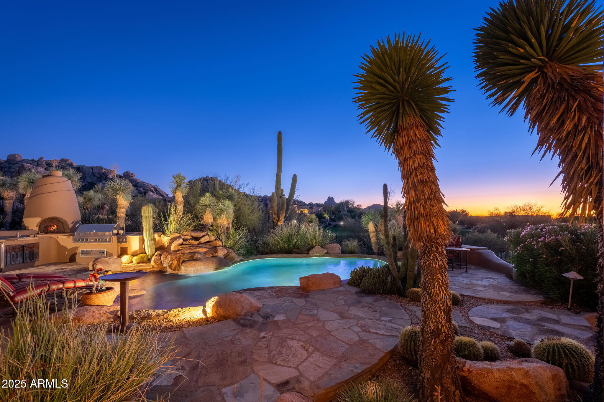 PINNACLE CANYON AT TROON NORTH - Residential