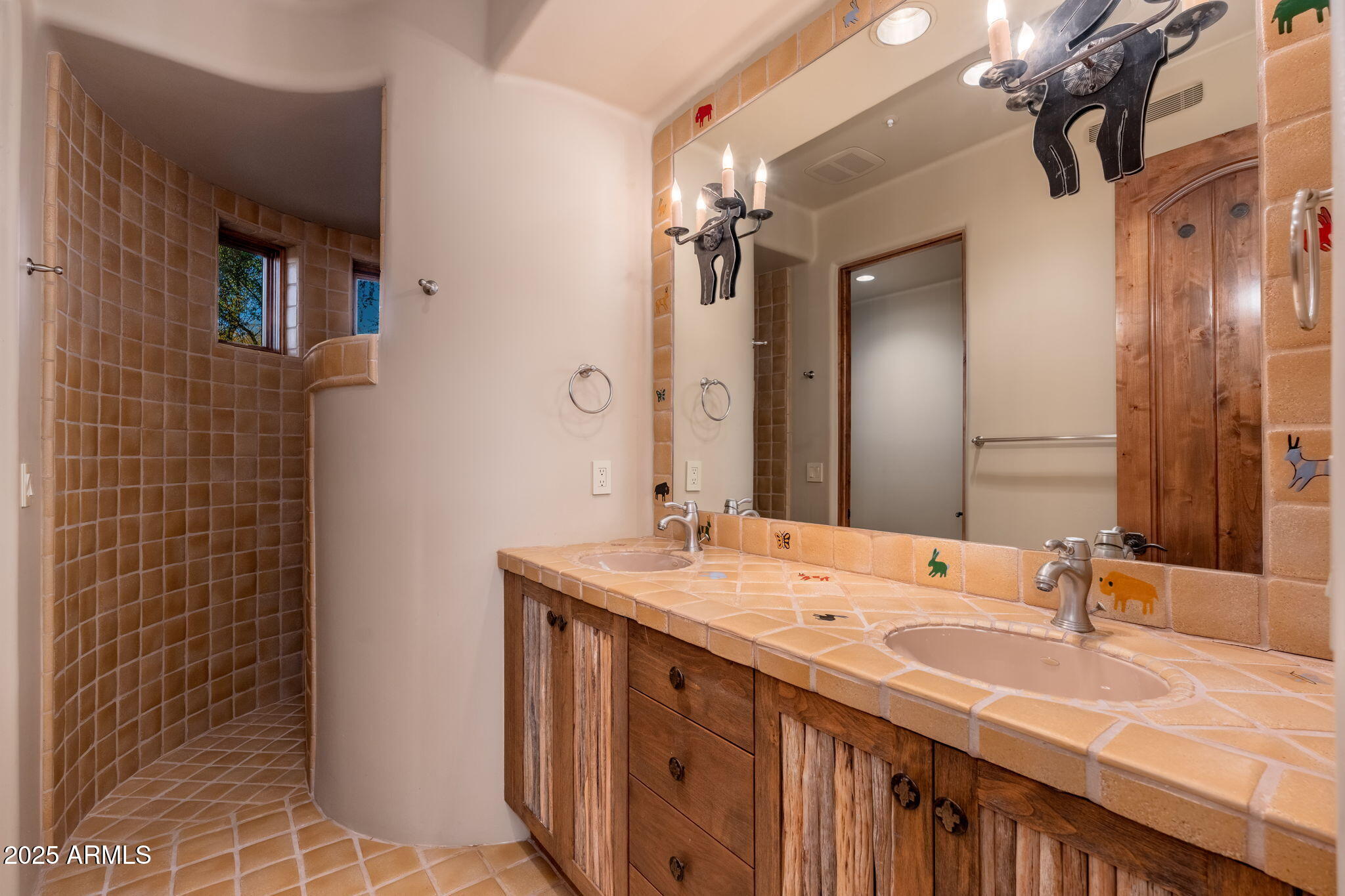 PINNACLE CANYON AT TROON NORTH - Residential