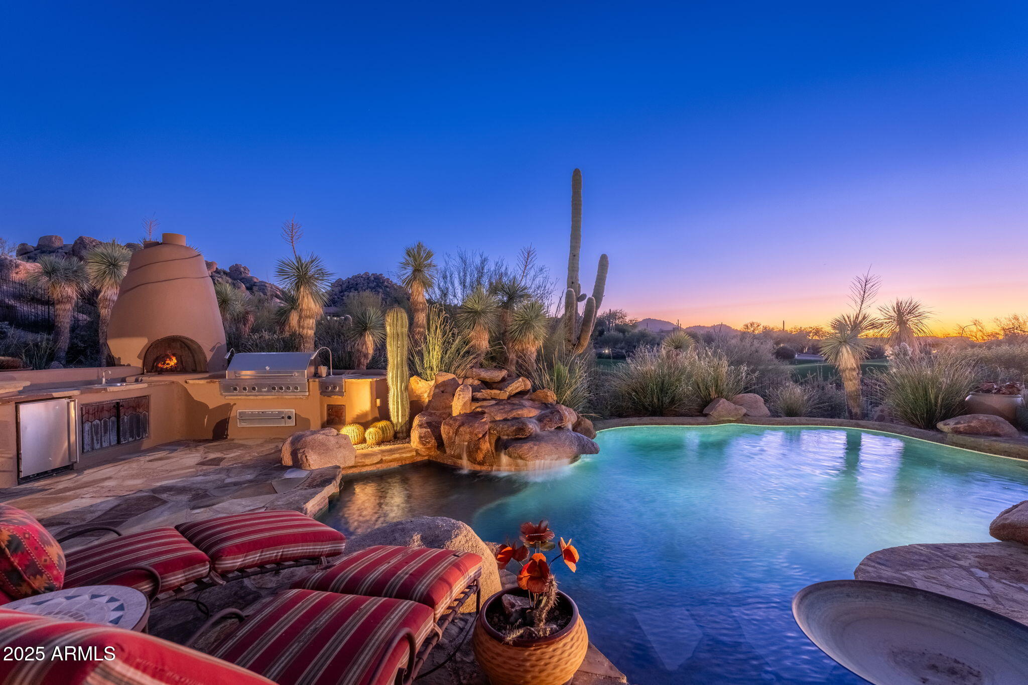 PINNACLE CANYON AT TROON NORTH - Residential