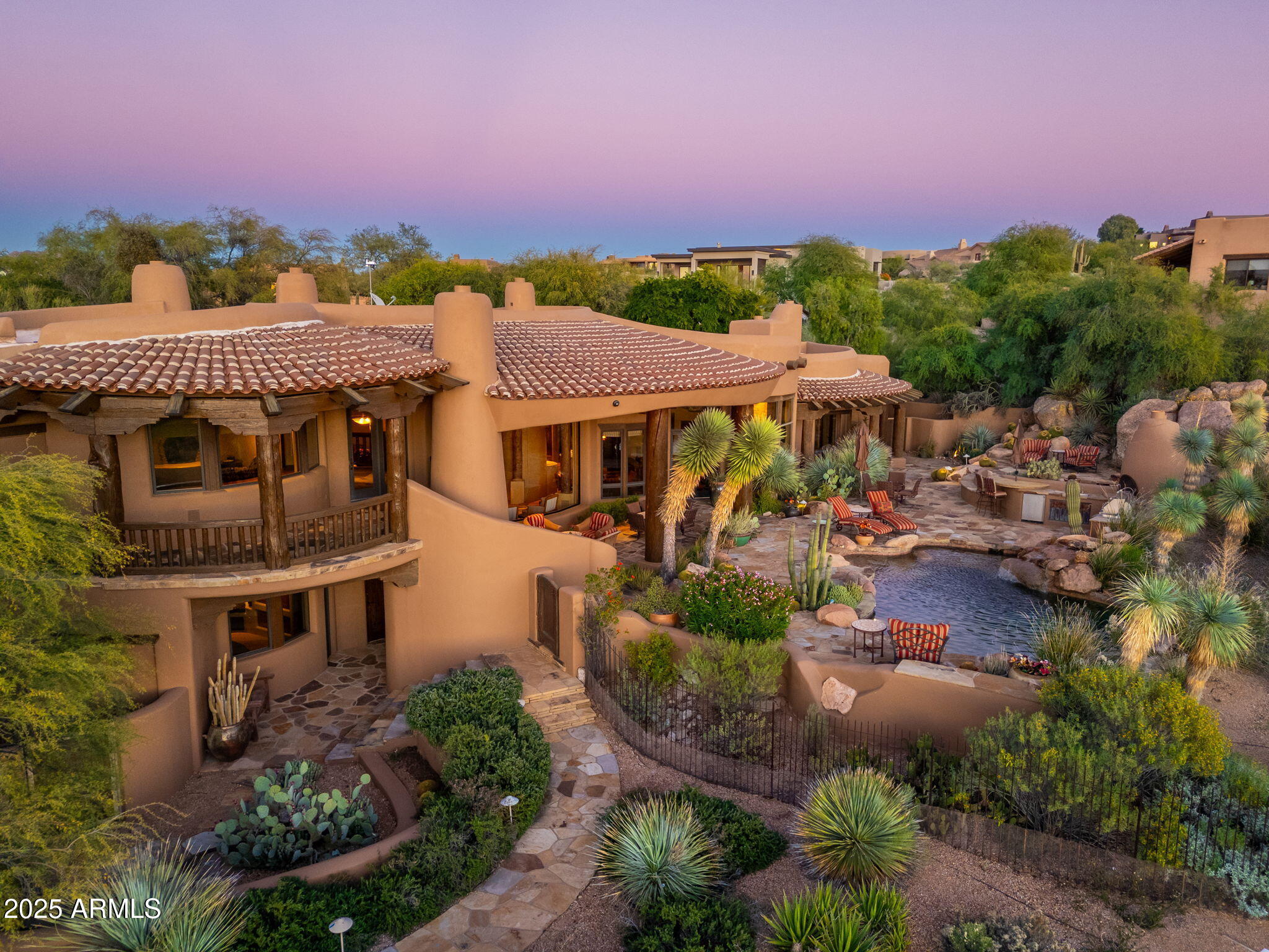 PINNACLE CANYON AT TROON NORTH - Residential