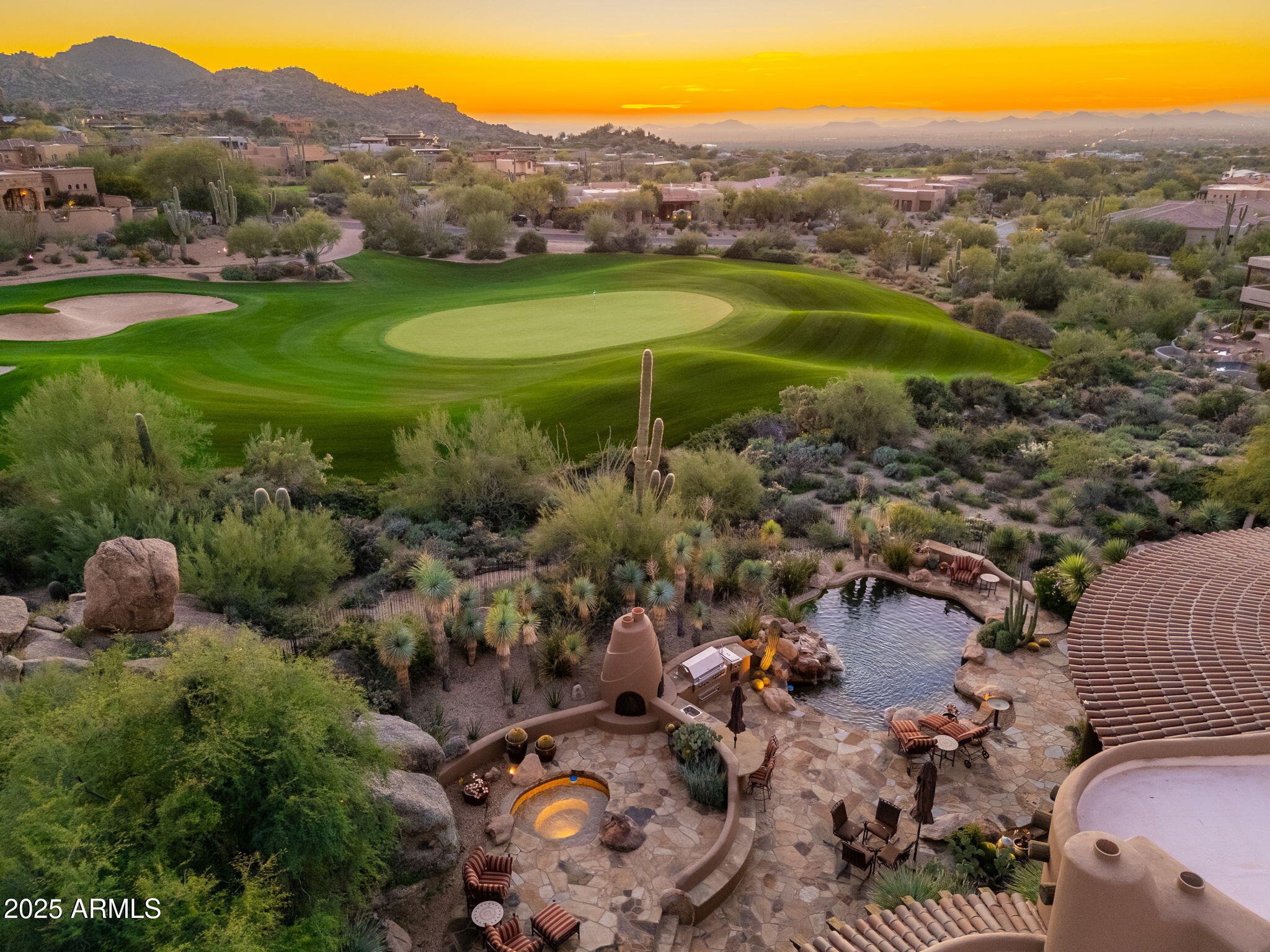 PINNACLE CANYON AT TROON NORTH - Residential