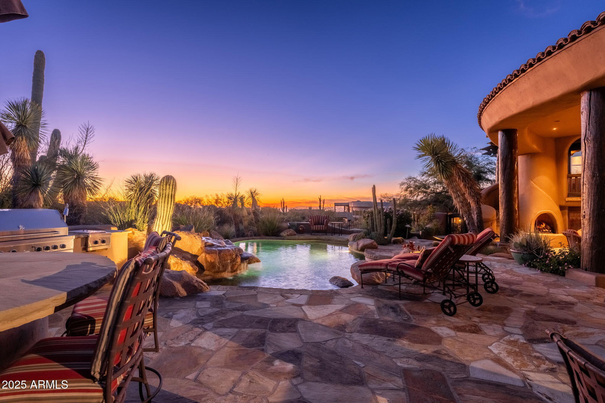 PINNACLE CANYON AT TROON NORTH - Residential
