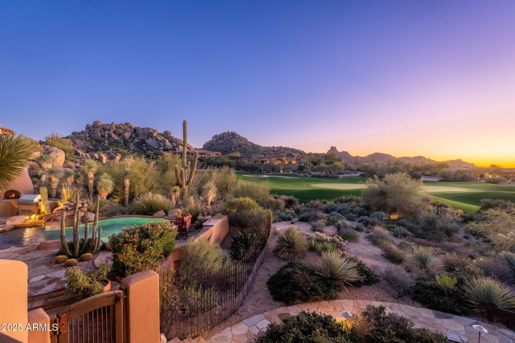 PINNACLE CANYON AT TROON NORTH - Residential