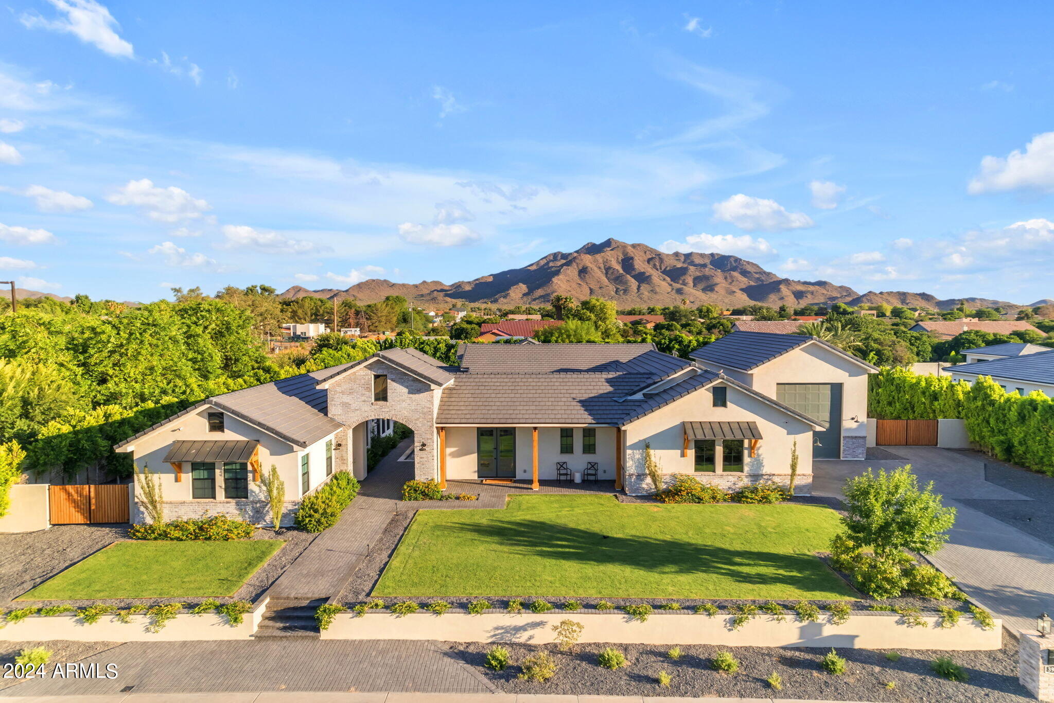 WEST VILLAGE OF SANTAN LAKESIDE ESTATES 2 LTS 1-20 - Residential