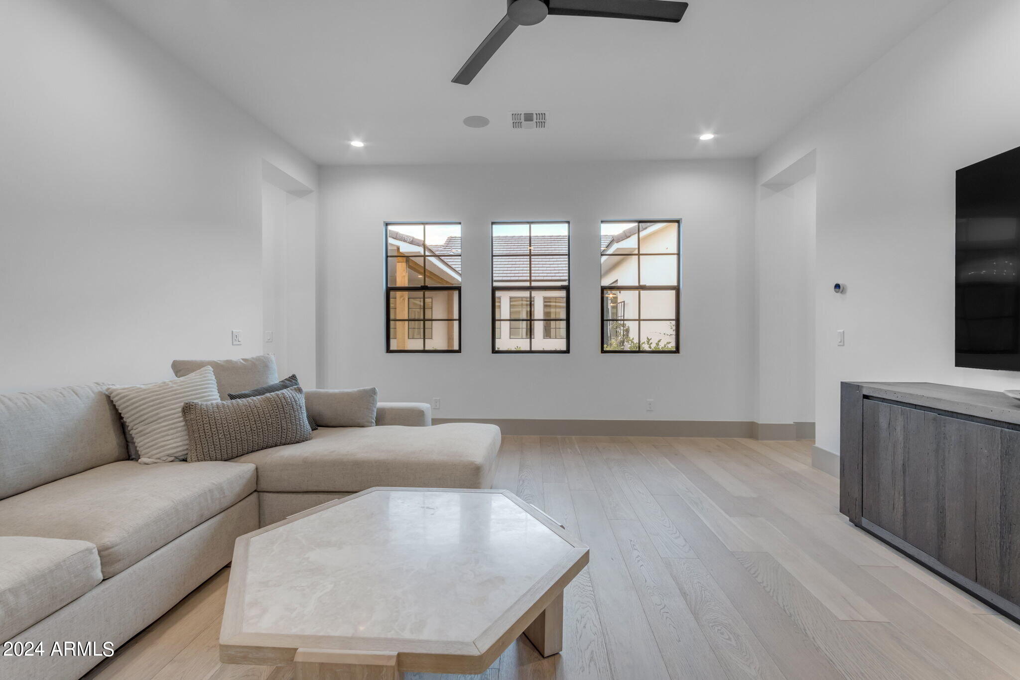 WEST VILLAGE OF SANTAN LAKESIDE ESTATES 2 LTS 1-20 - Residential