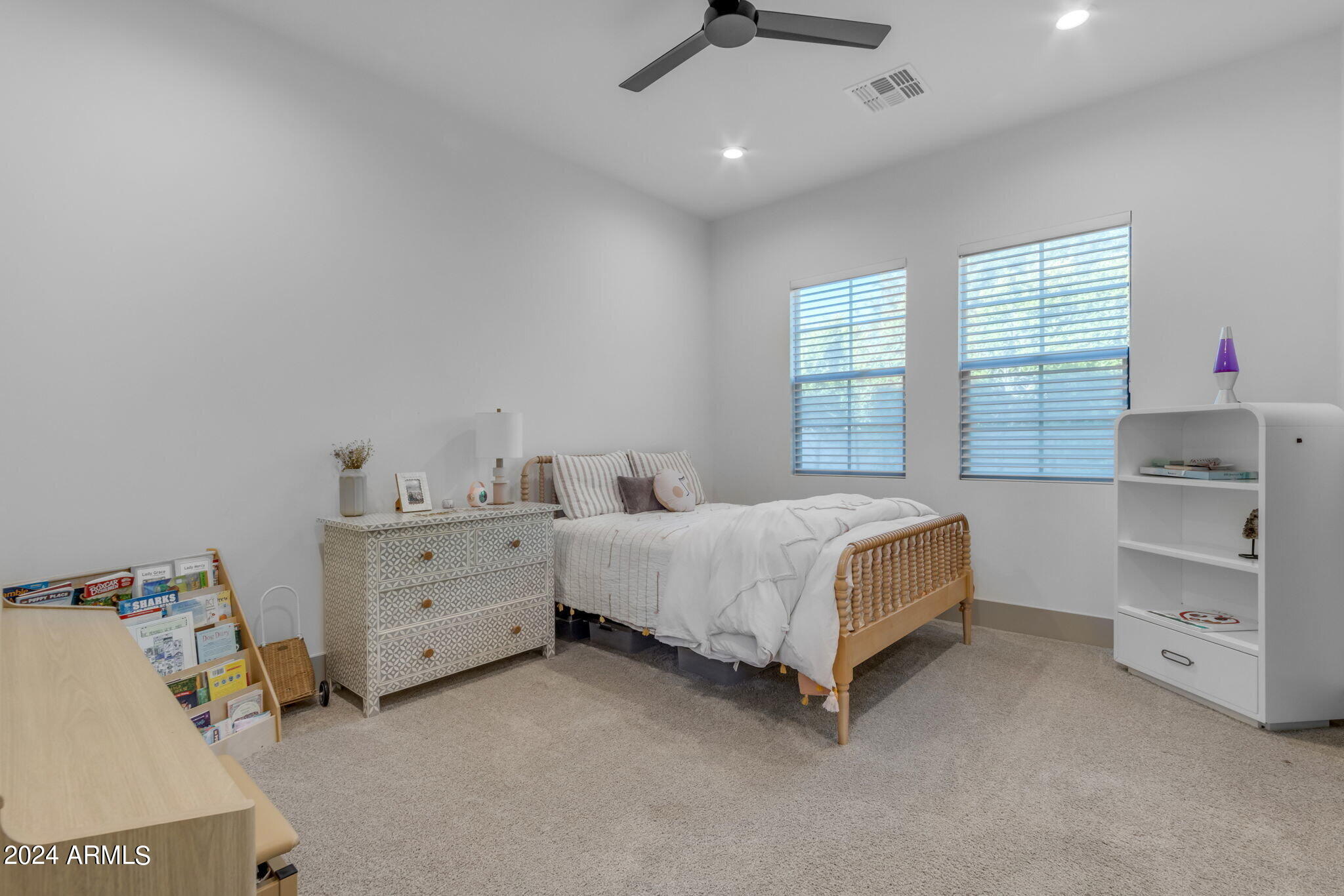 WEST VILLAGE OF SANTAN LAKESIDE ESTATES 2 LTS 1-20 - Residential