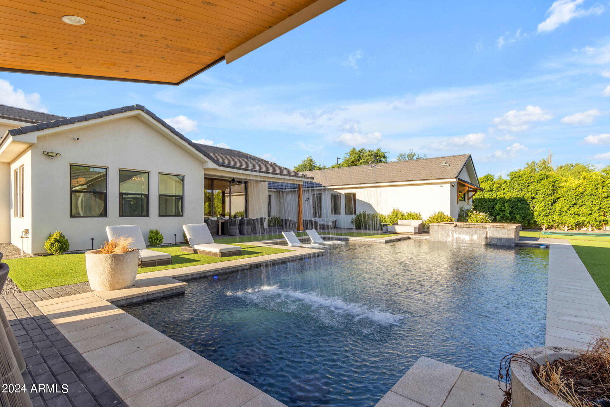 WEST VILLAGE OF SANTAN LAKESIDE ESTATES 2 LTS 1-20 - Residential