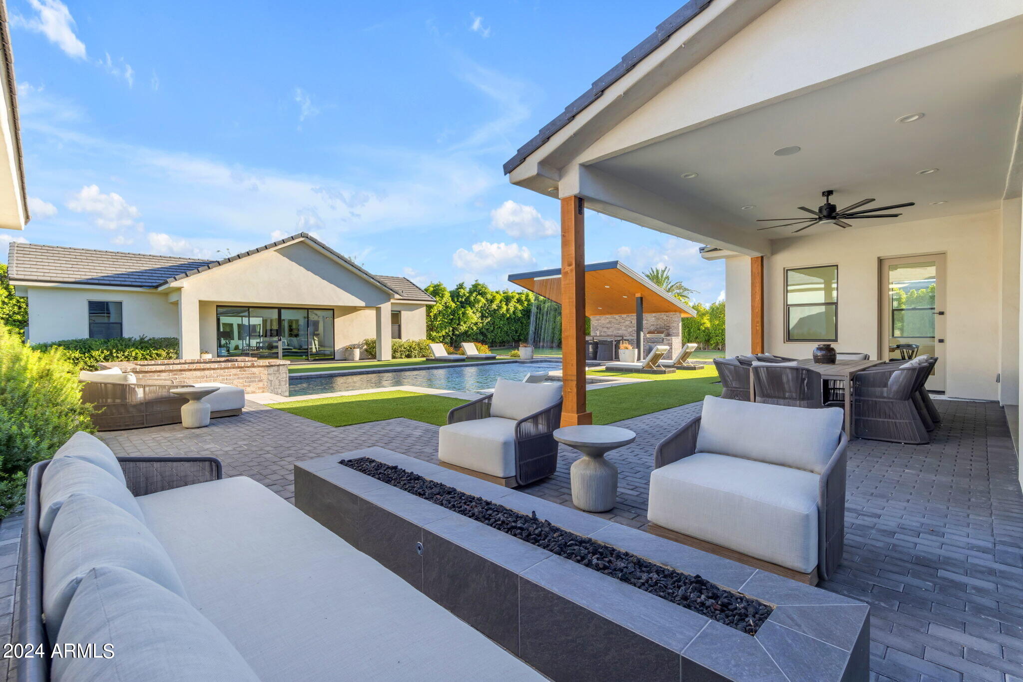 WEST VILLAGE OF SANTAN LAKESIDE ESTATES 2 LTS 1-20 - Residential