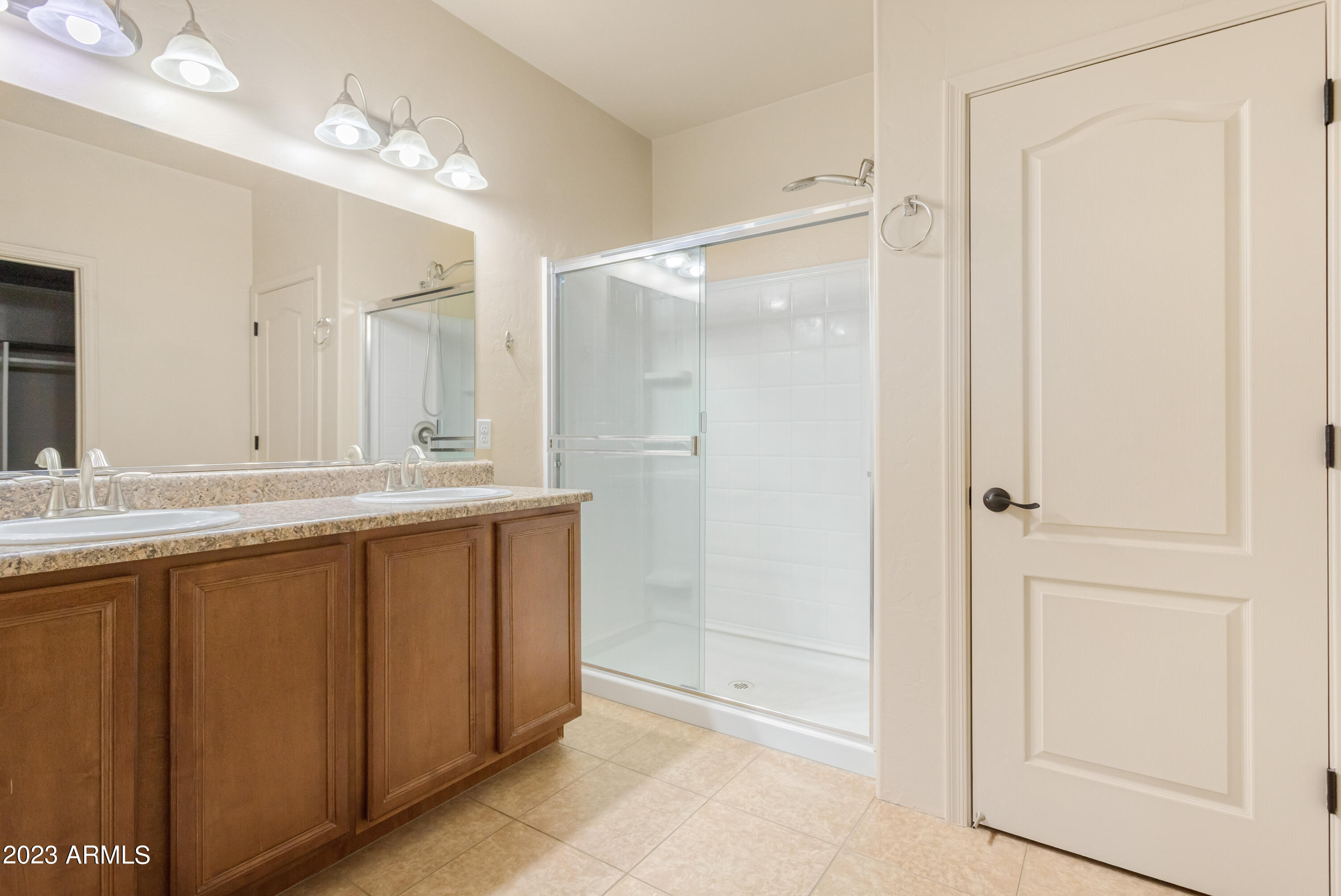 REFLECTIONS AT VALIENTE - Residential