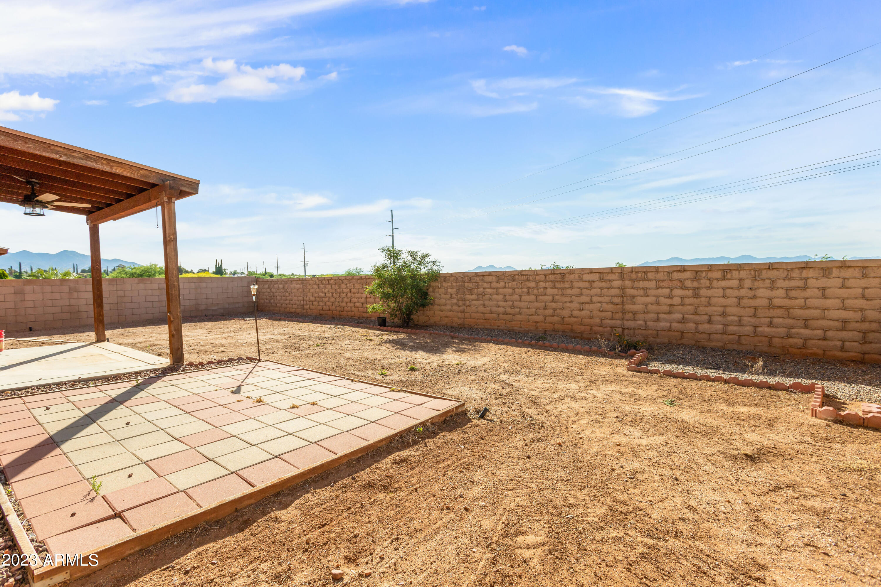 REFLECTIONS AT VALIENTE - Residential