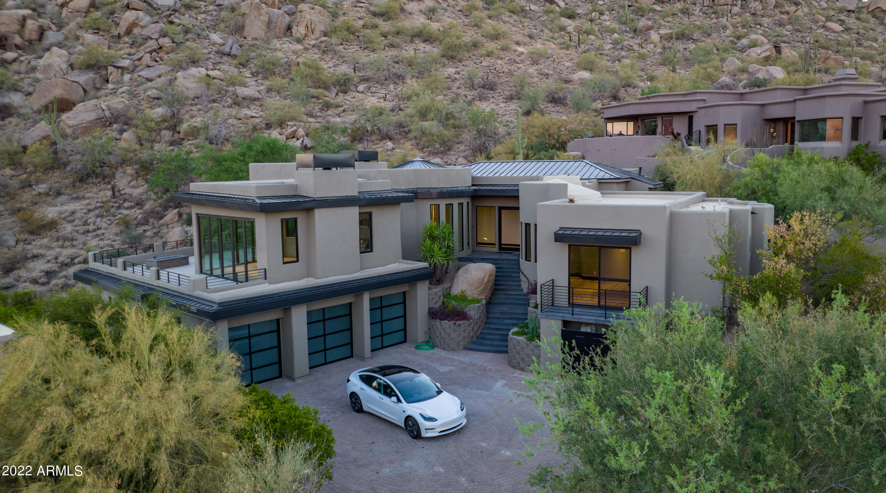 Magical setting with Pinnacle Peak Mt as your back yard.  Unobstructed views from city lights to 4 peaks, and al detached casita...