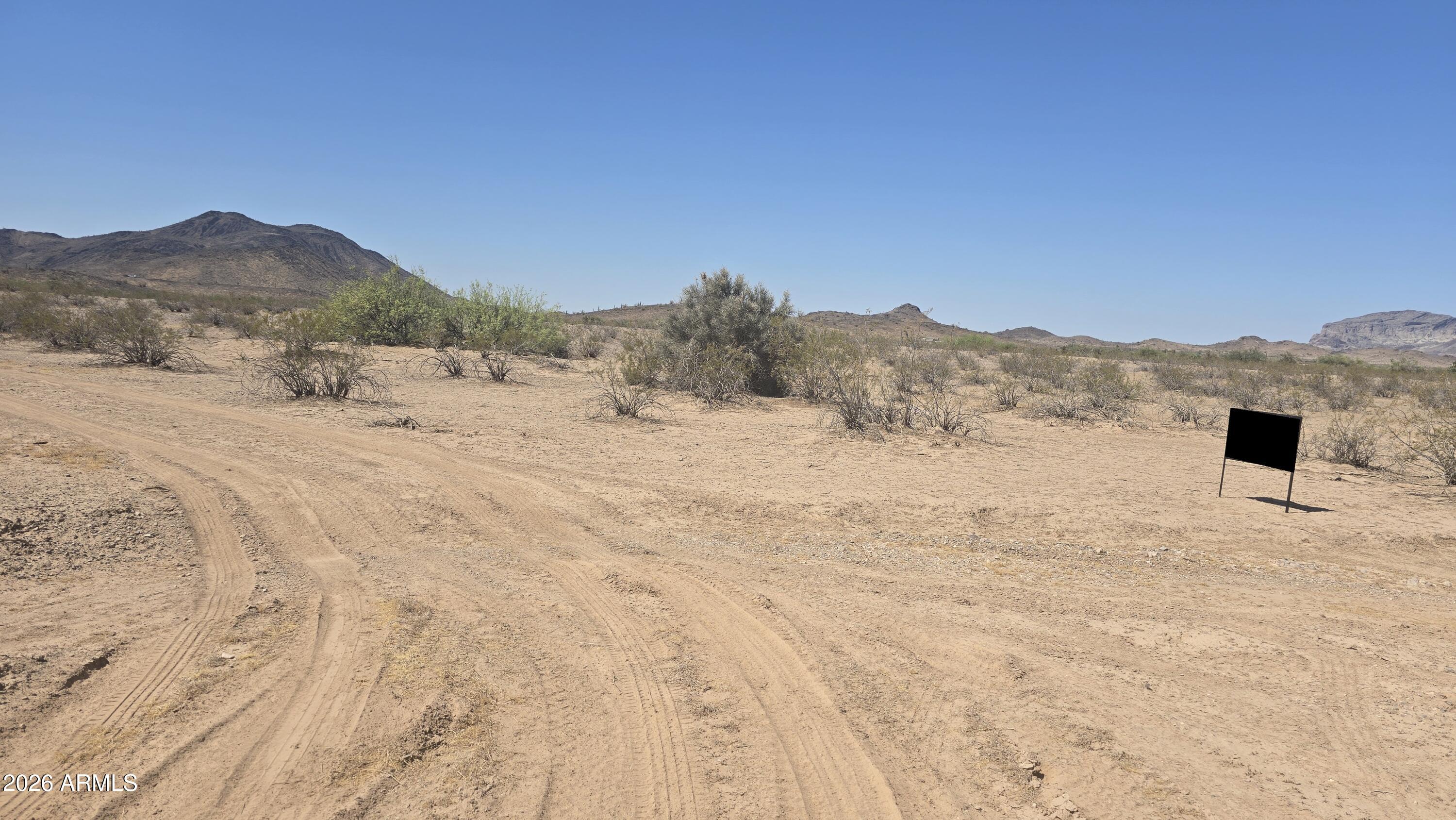 SADDLE MOUNTAIN RANCH - Land