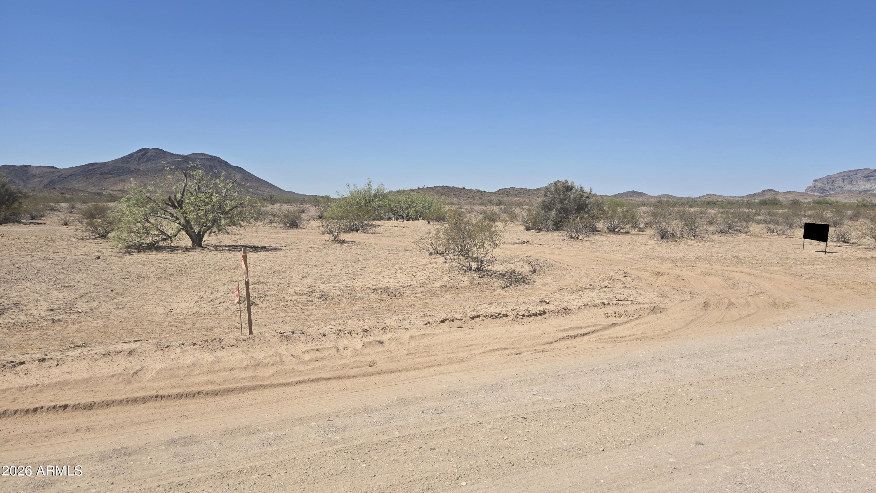 SADDLE MOUNTAIN RANCH - Land