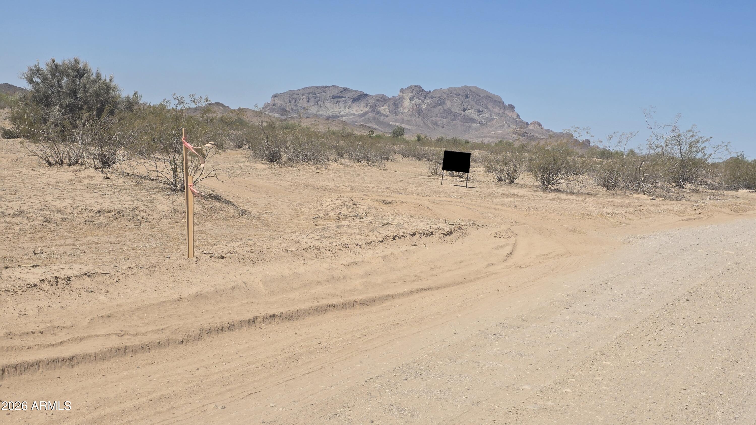 SADDLE MOUNTAIN RANCH - Land