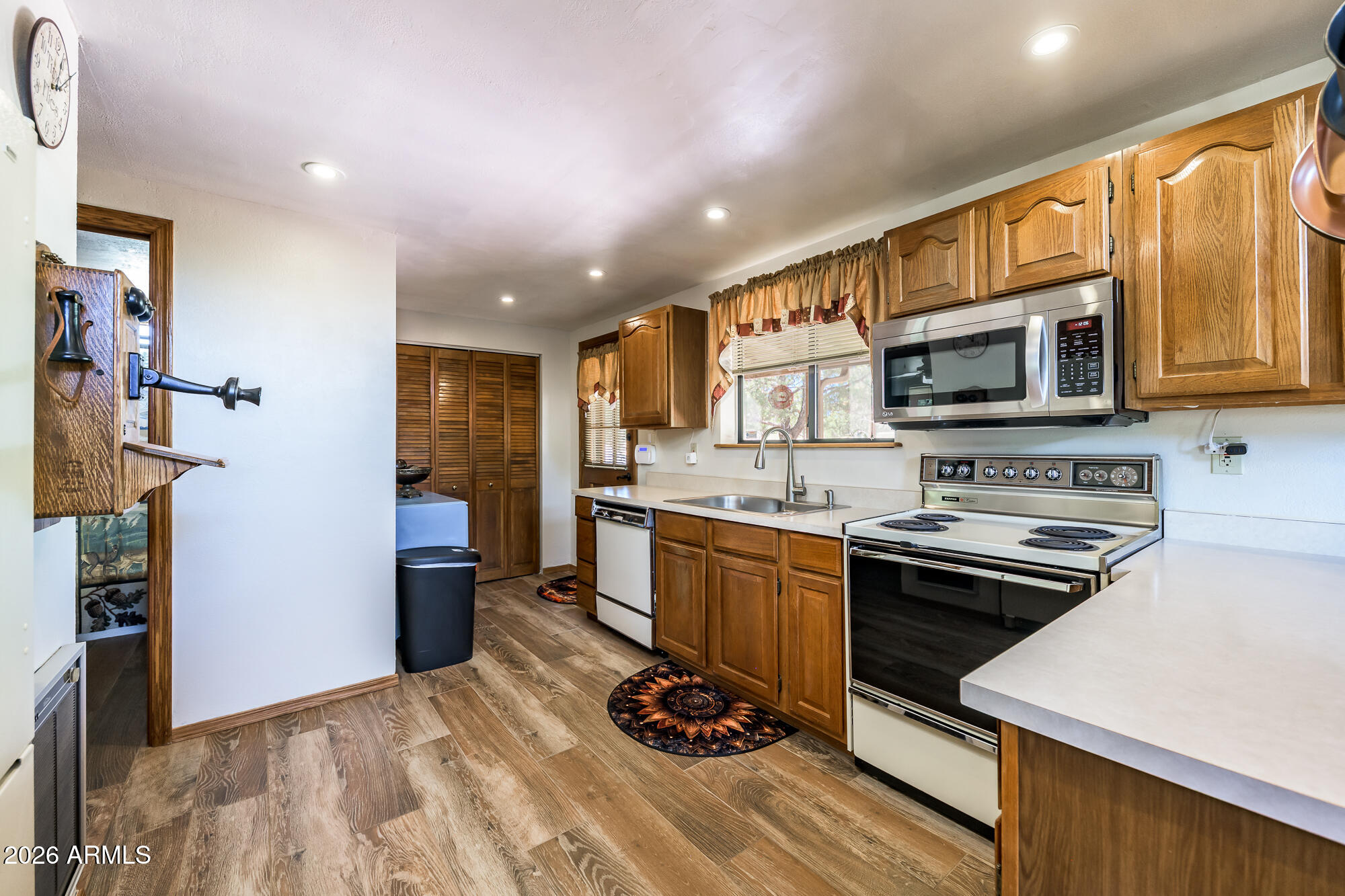 STARLIGHT PINES 1 - Residential
