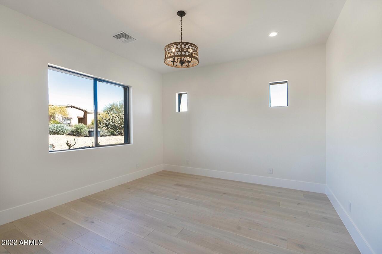 DESERT MOUNTAIN PHASE 1 UNIT 2 LOT 206-335 TR A - Residential
