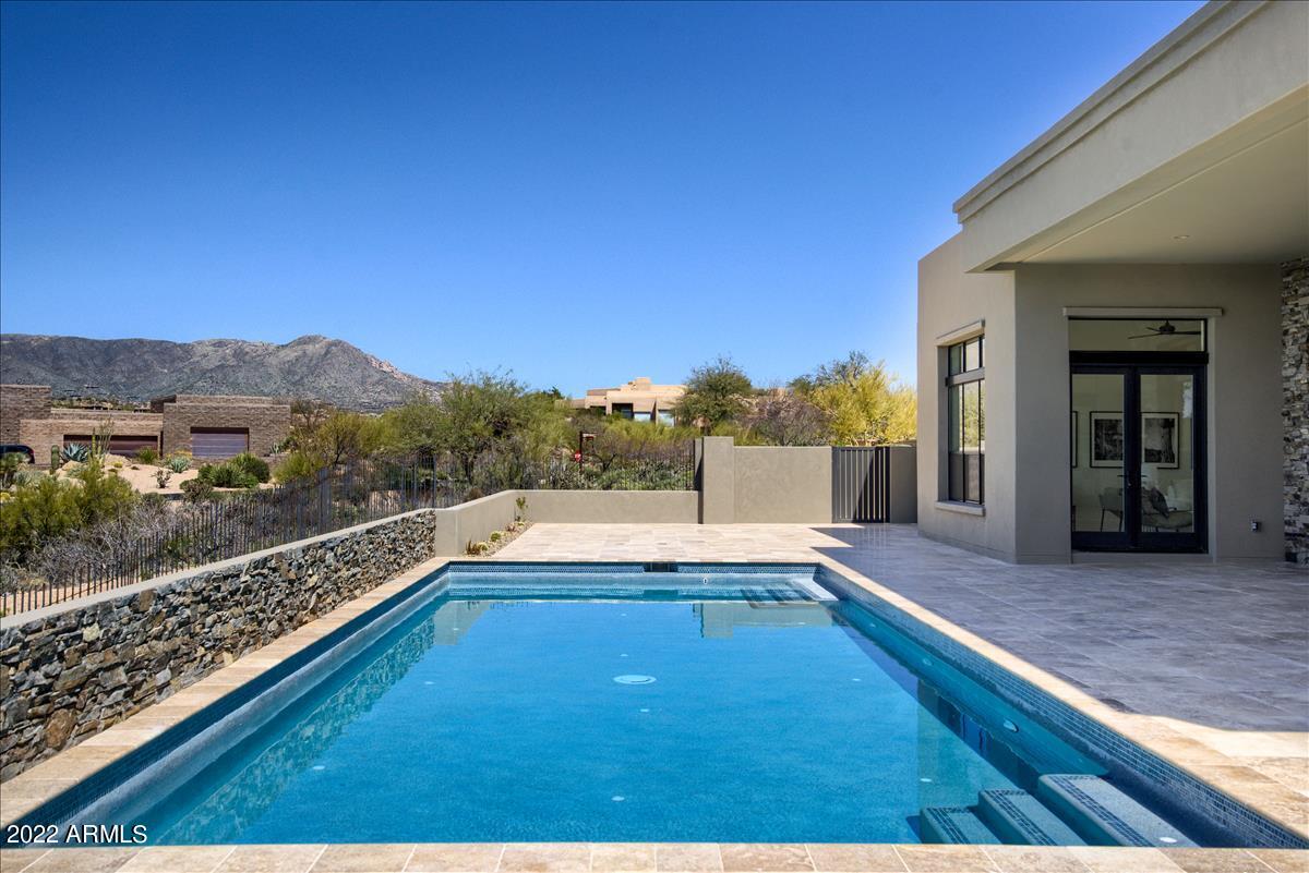 DESERT MOUNTAIN PHASE 1 UNIT 2 LOT 206-335 TR A - Residential