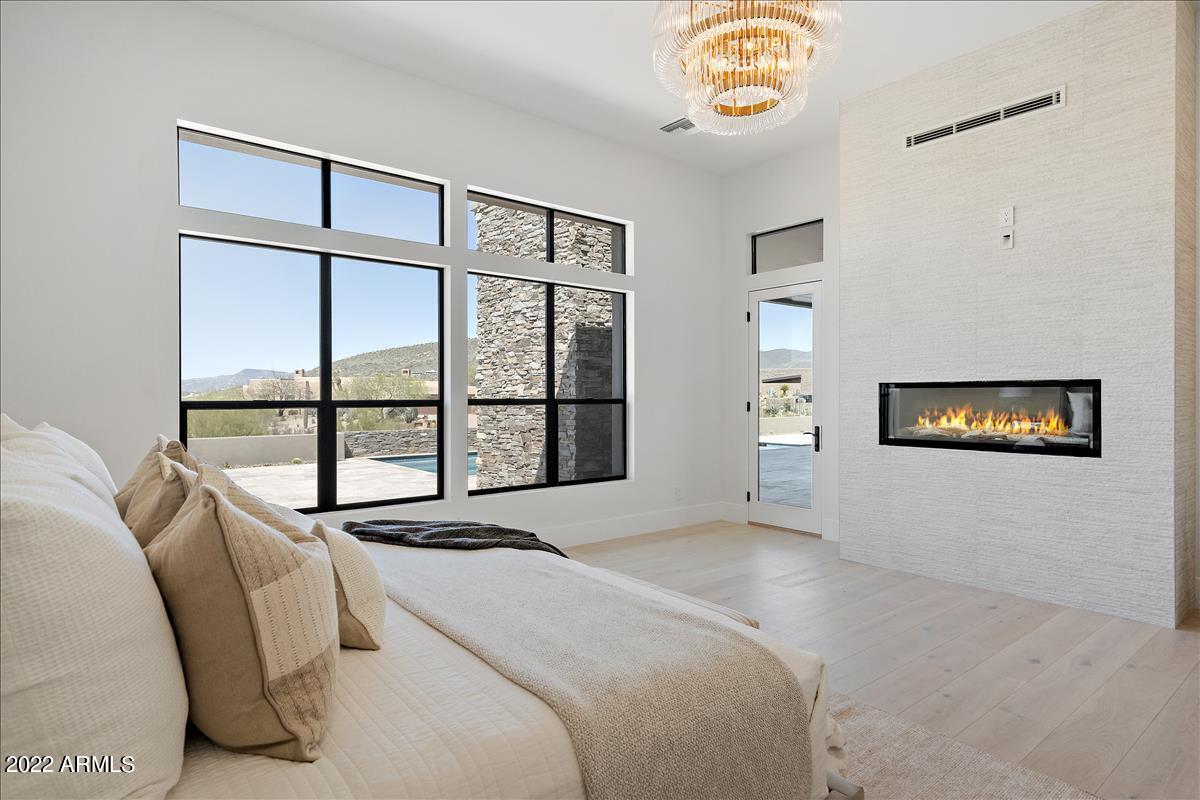 DESERT MOUNTAIN PHASE 1 UNIT 2 LOT 206-335 TR A - Residential