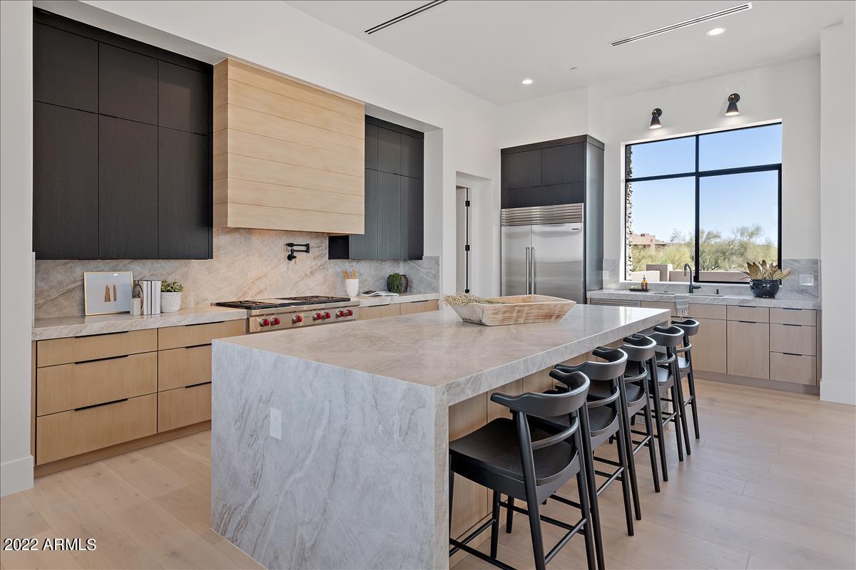 DESERT MOUNTAIN PHASE 1 UNIT 2 LOT 206-335 TR A - Residential