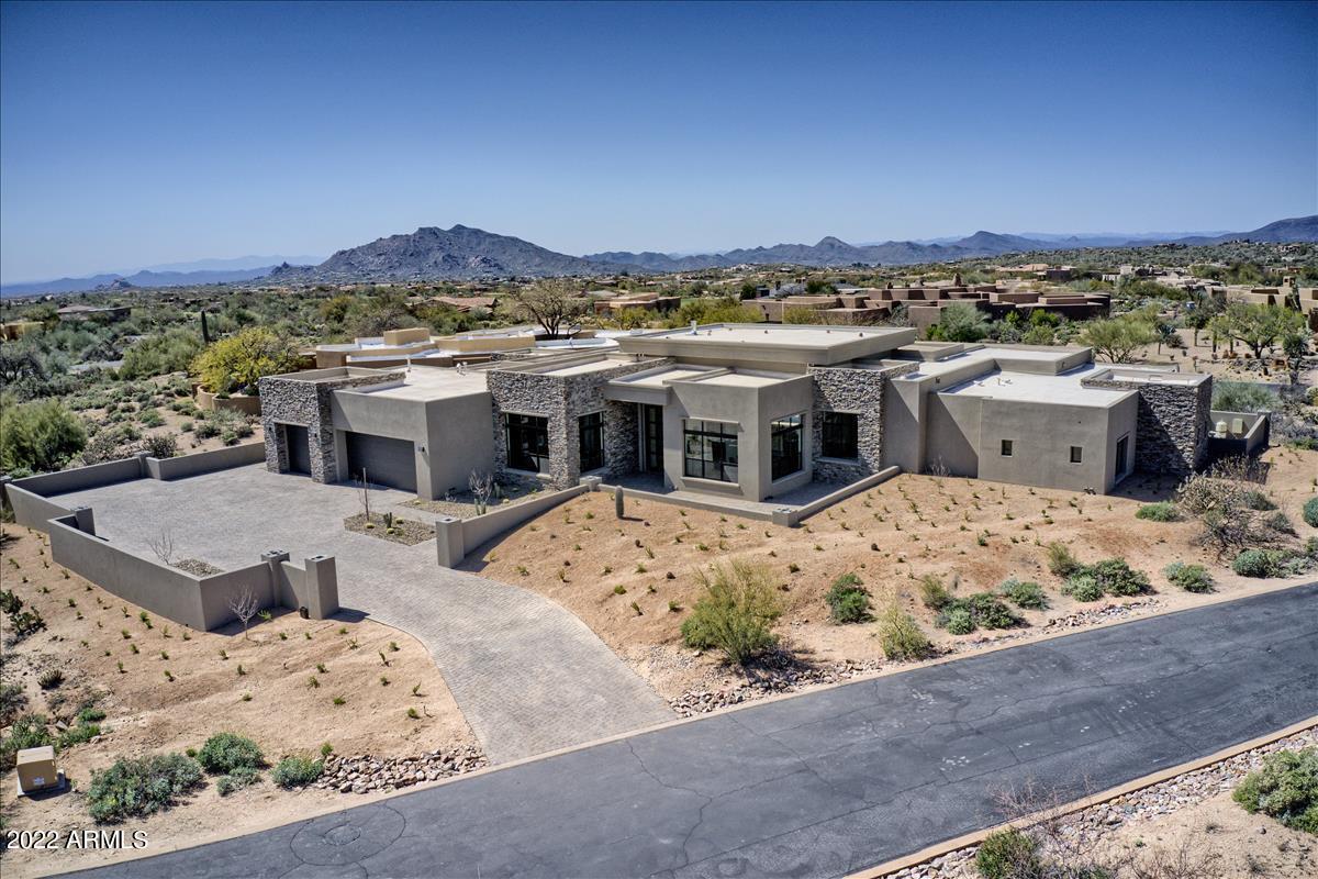 DESERT MOUNTAIN PHASE 1 UNIT 2 LOT 206-335 TR A - Residential