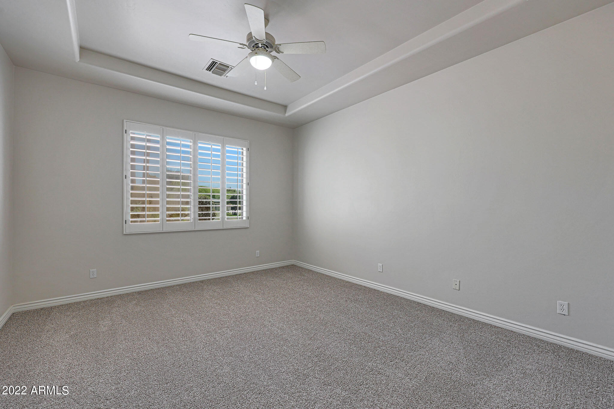 ROYAL VIEW - Residential