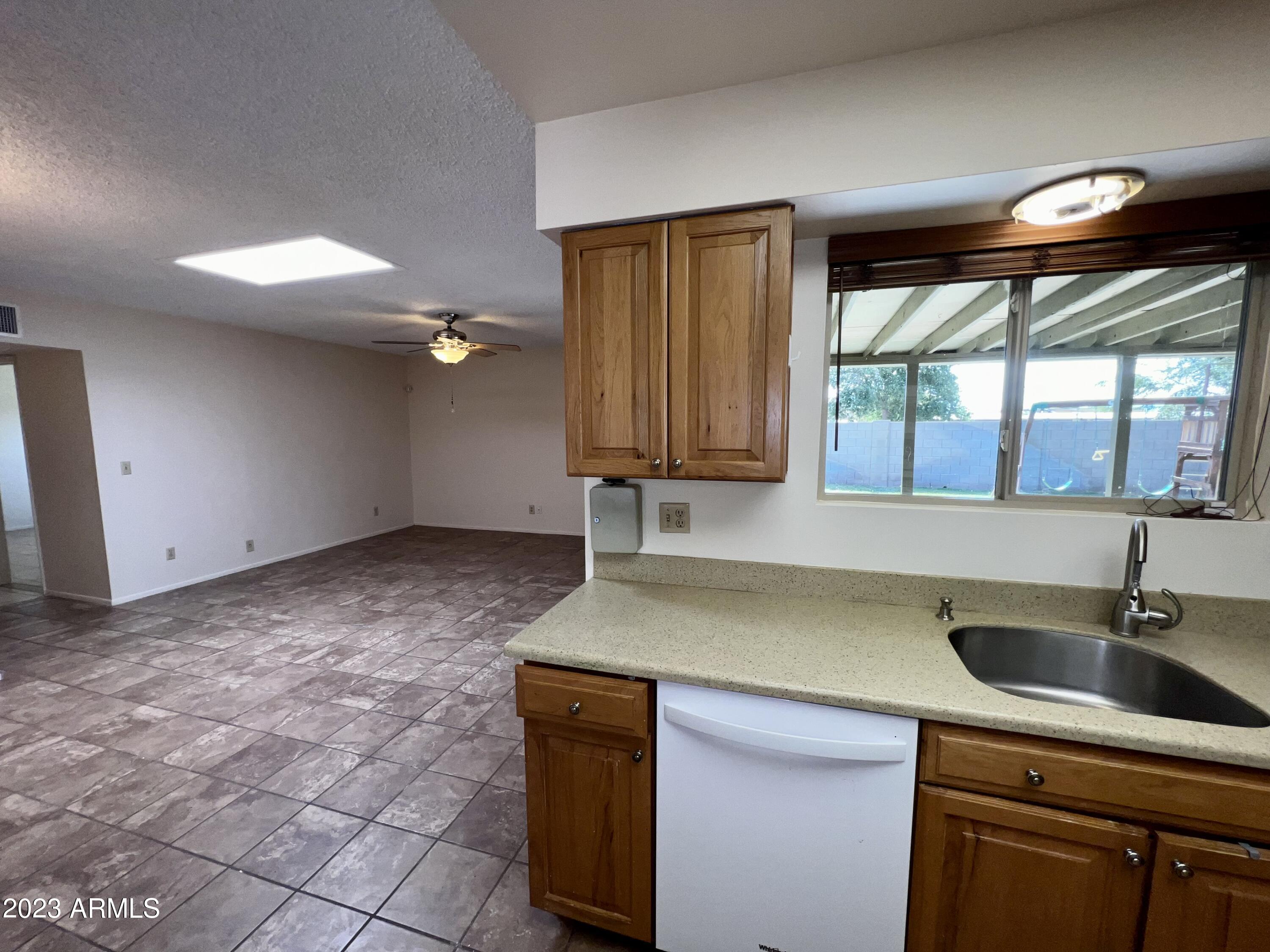 PUEBLO DEL SOL UNIT 3 - Residential