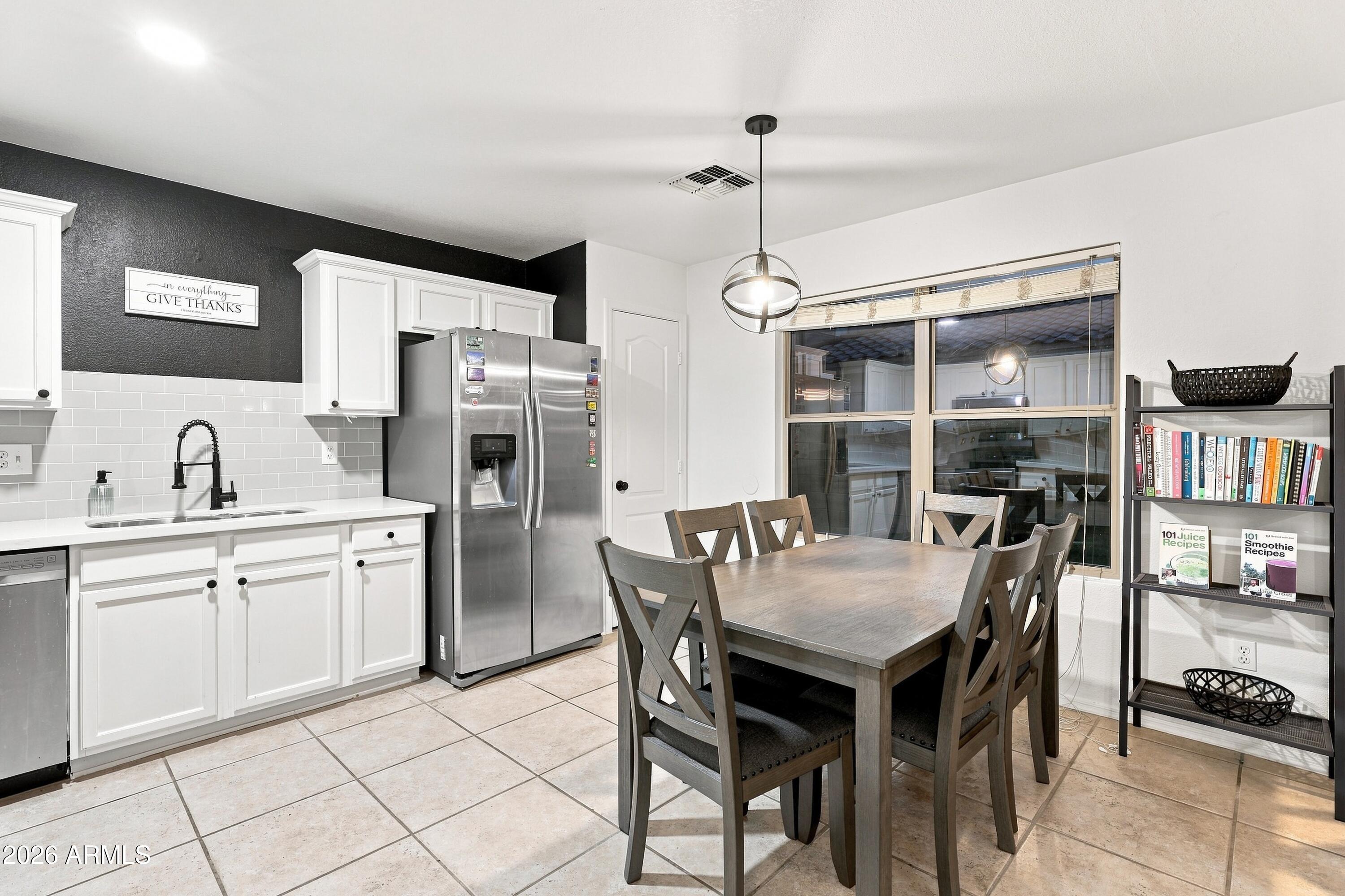 ARIZONA GOLDFIELD - Residential