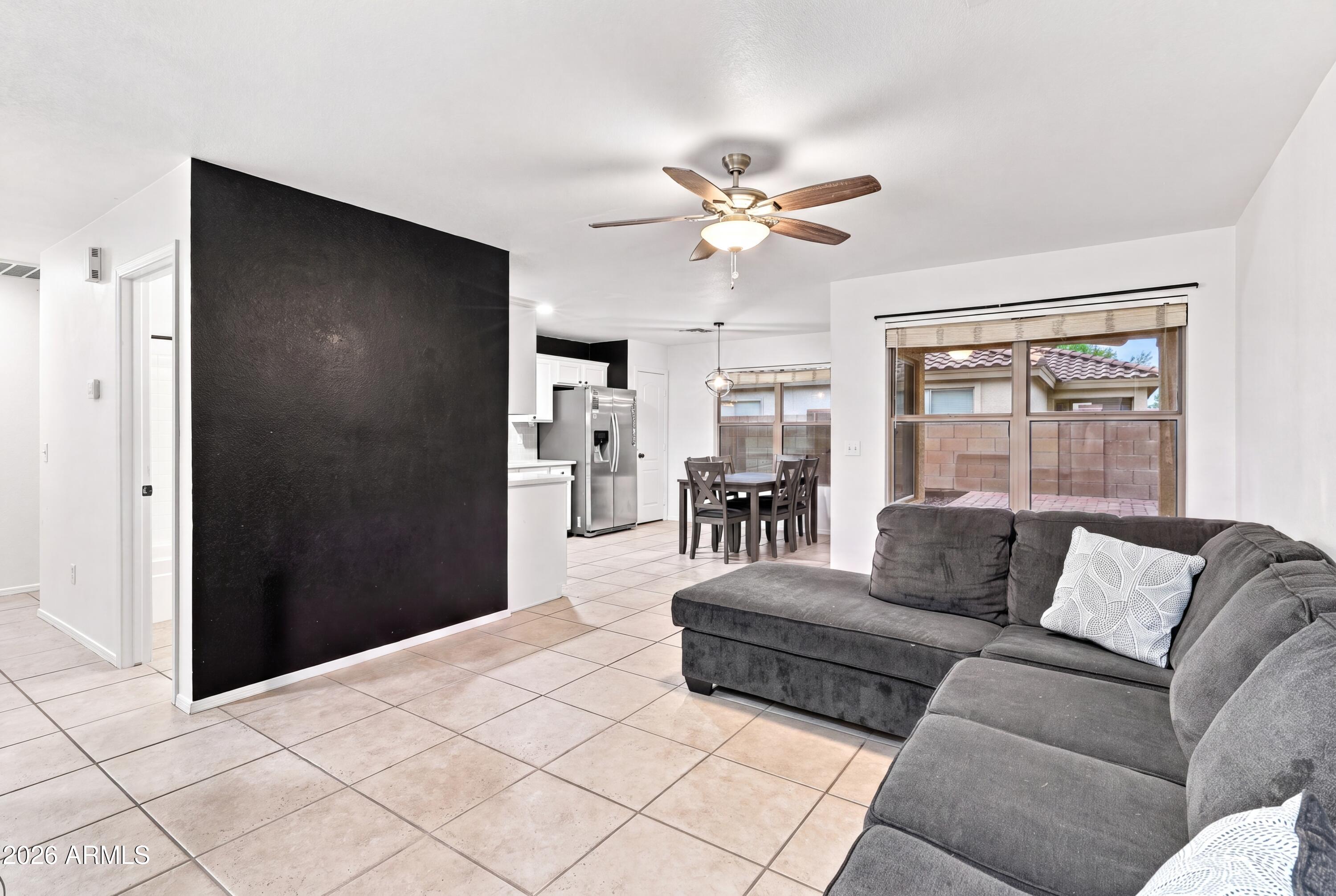ARIZONA GOLDFIELD - Residential