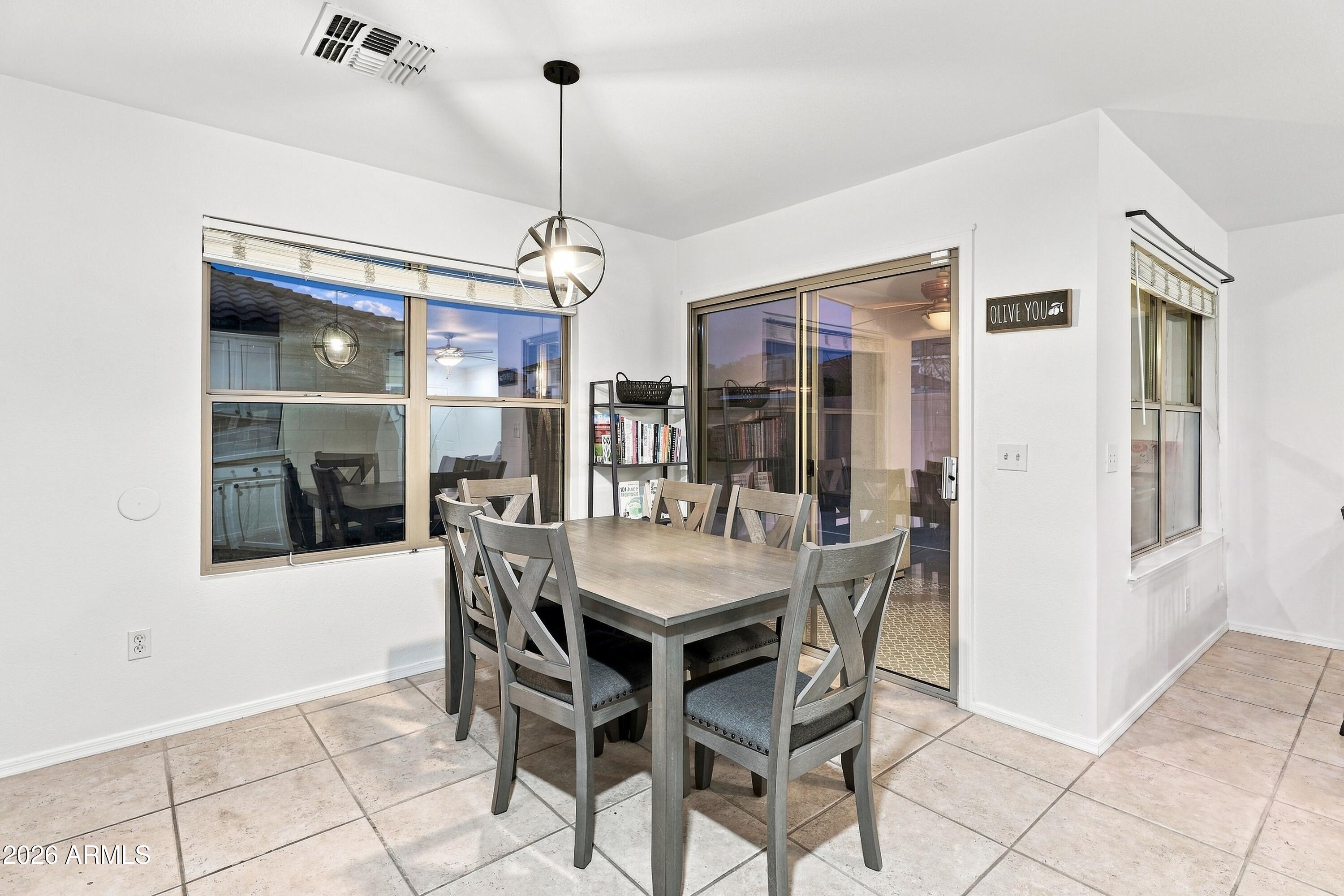 ARIZONA GOLDFIELD - Residential