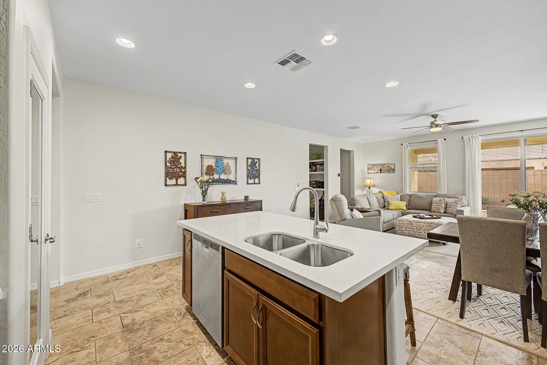 TAVERA SOUTH - Residential