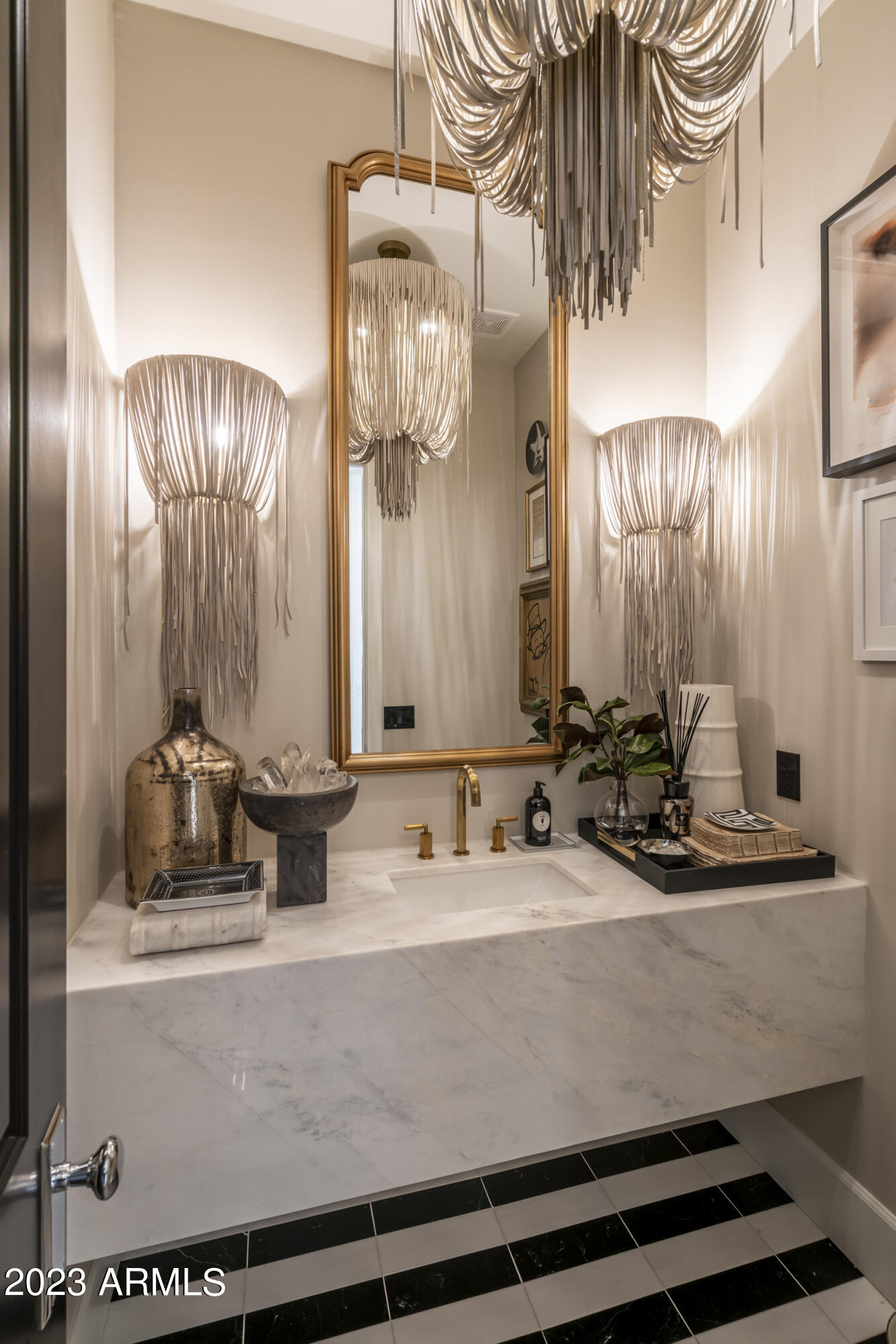 TIERRA BELLA - Residential