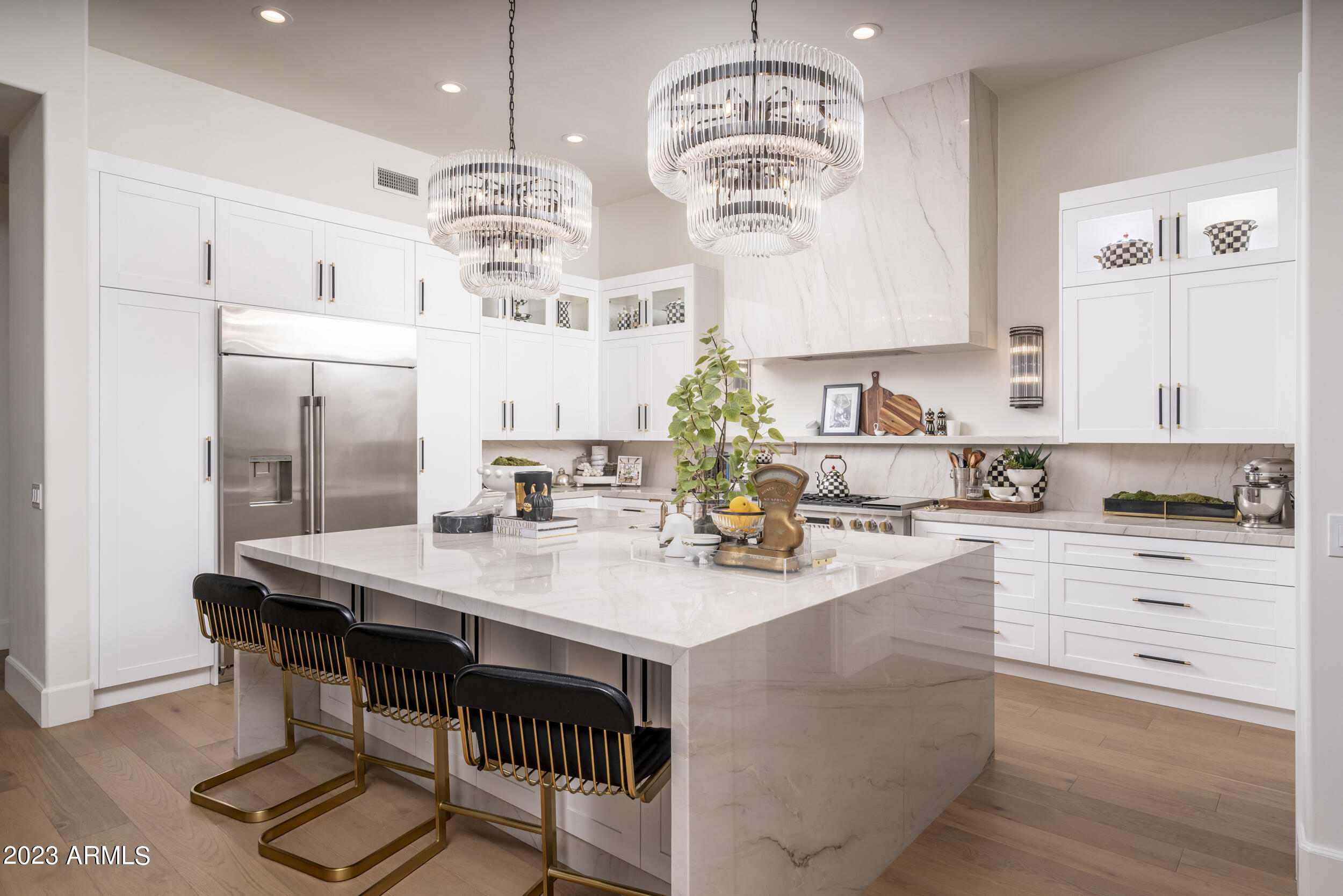 TIERRA BELLA - Residential