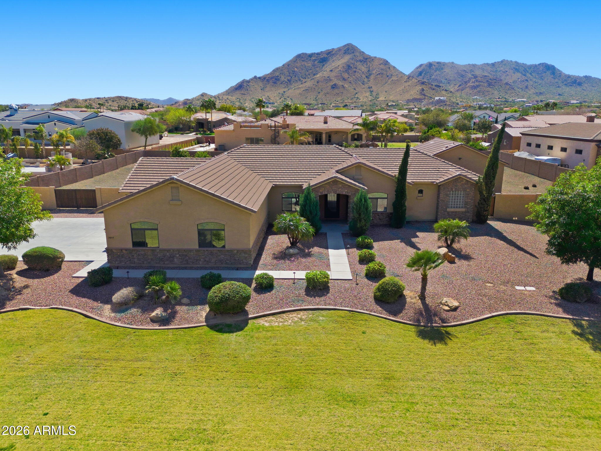 CREEKSIDE ESTATES - Residential