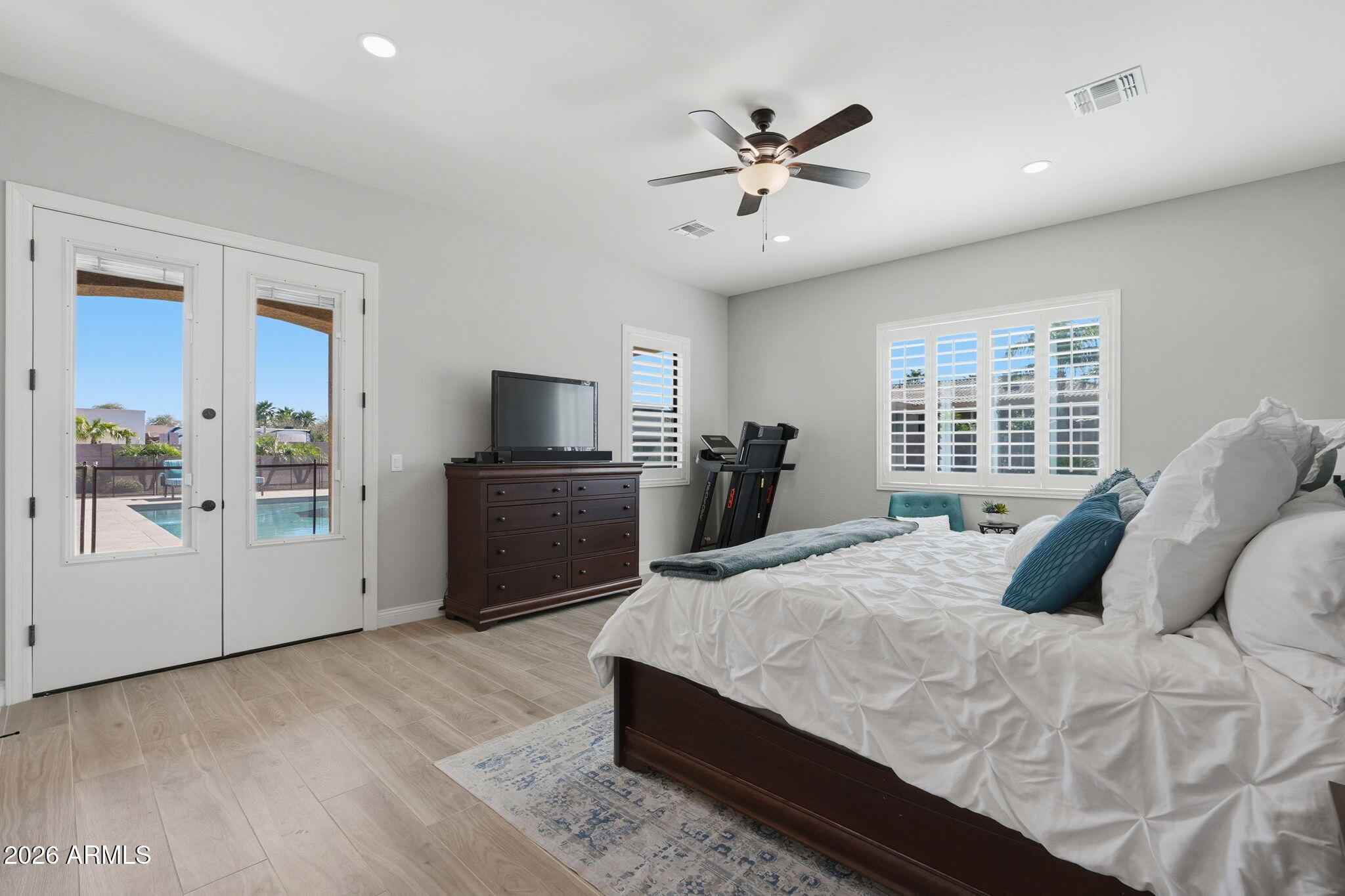 CREEKSIDE ESTATES - Residential