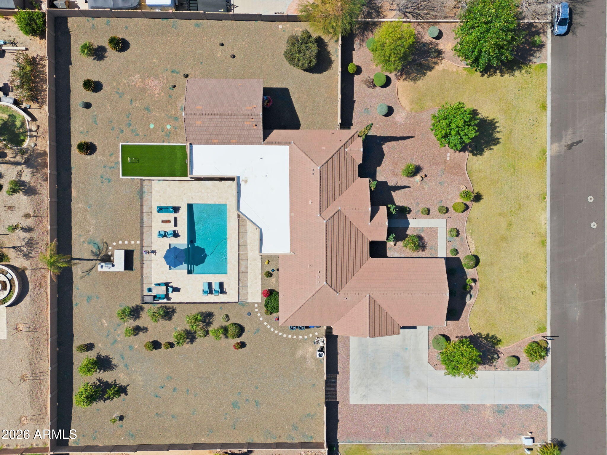 CREEKSIDE ESTATES - Residential