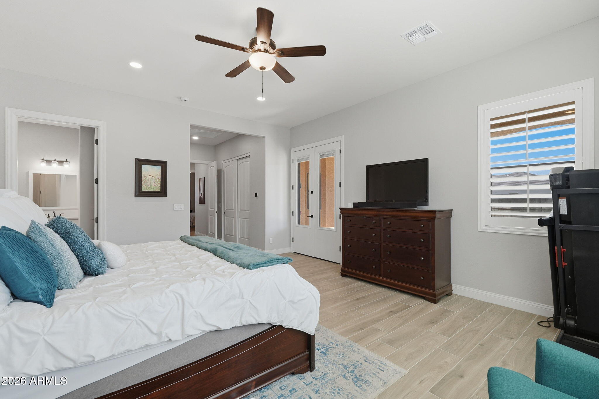 CREEKSIDE ESTATES - Residential