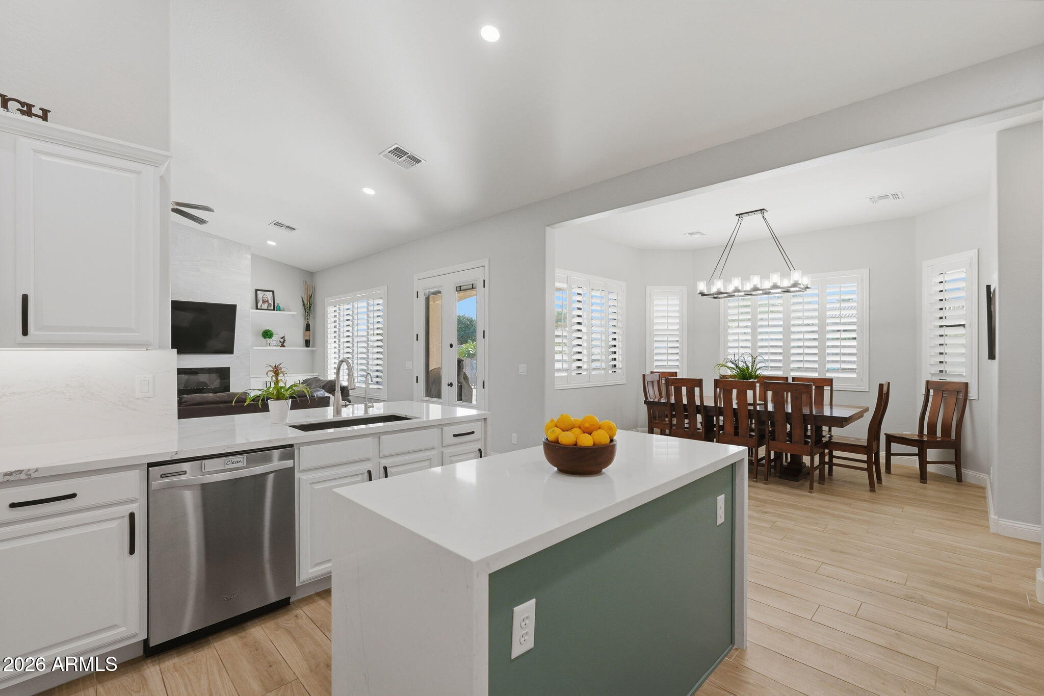 CREEKSIDE ESTATES - Residential