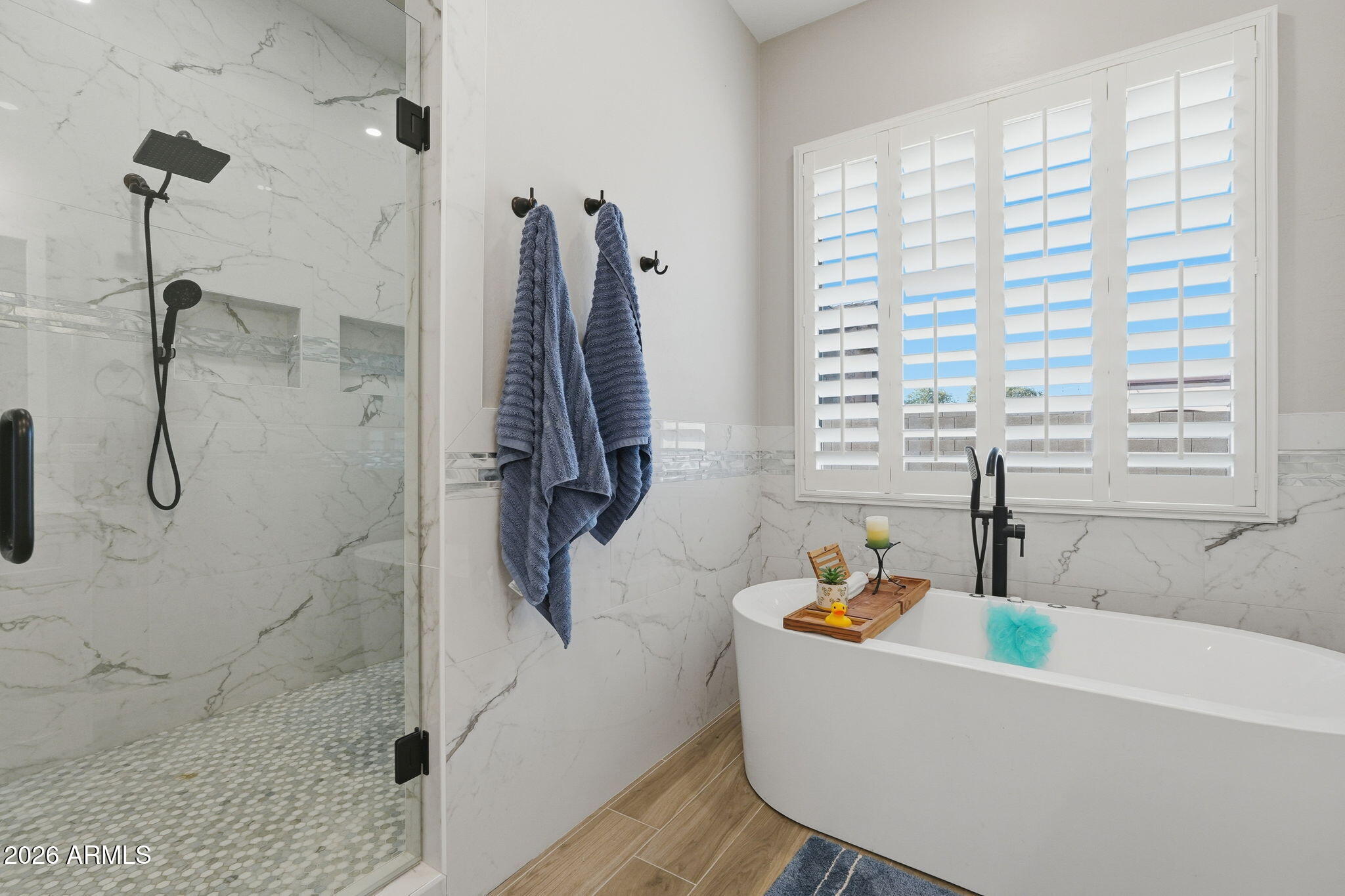 CREEKSIDE ESTATES - Residential