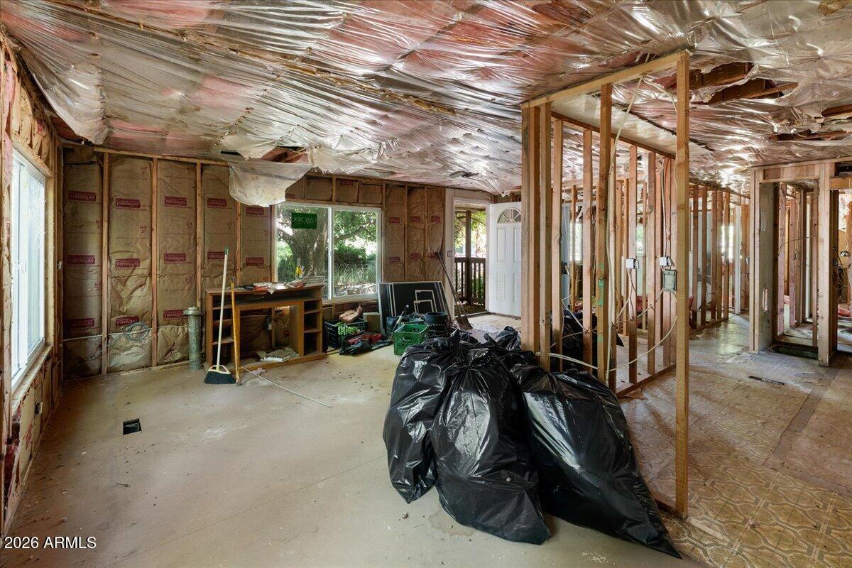 under 5 acres - Residential